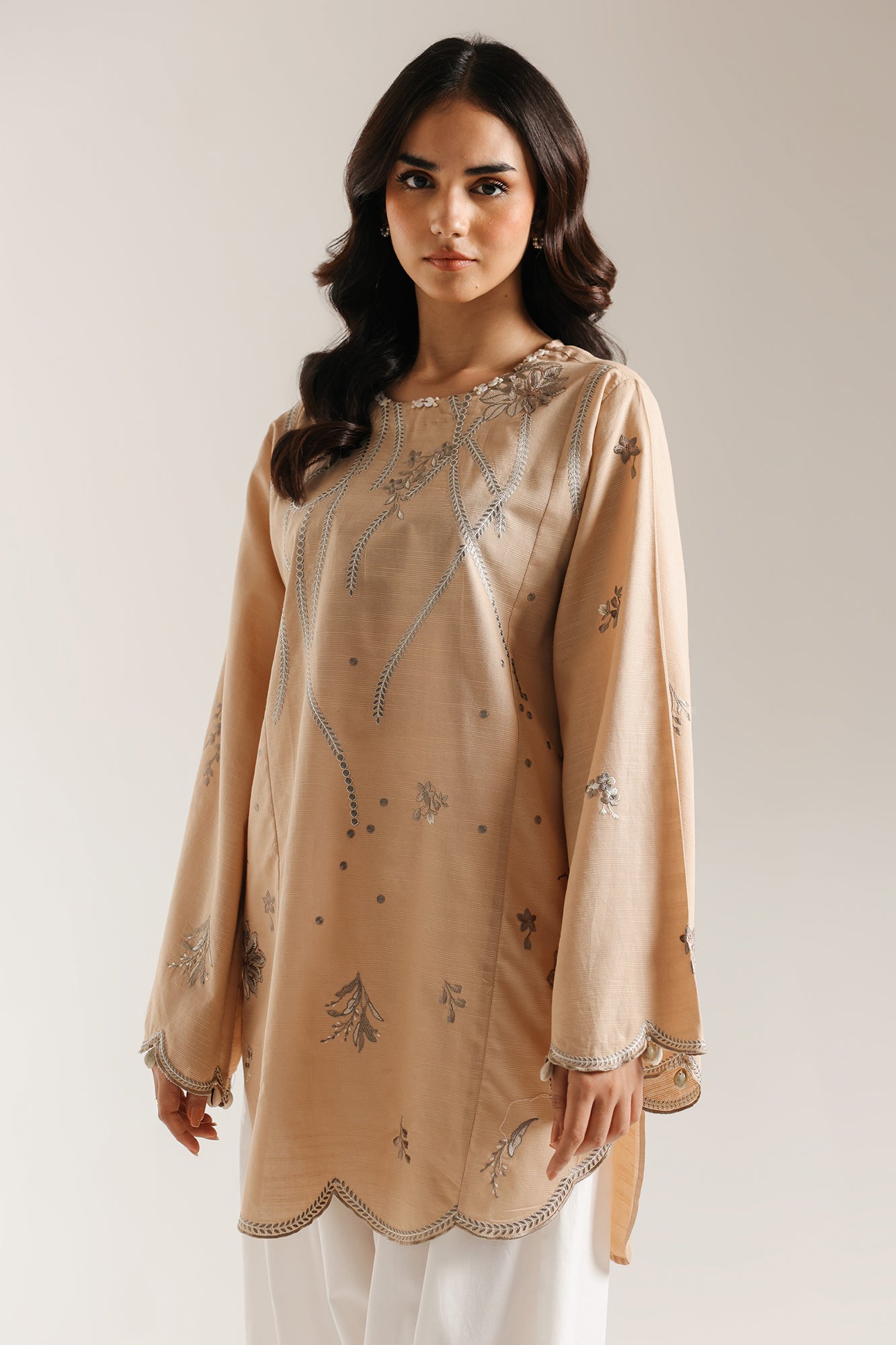 EMBROIDERED SHIRT (E6994/102/808)