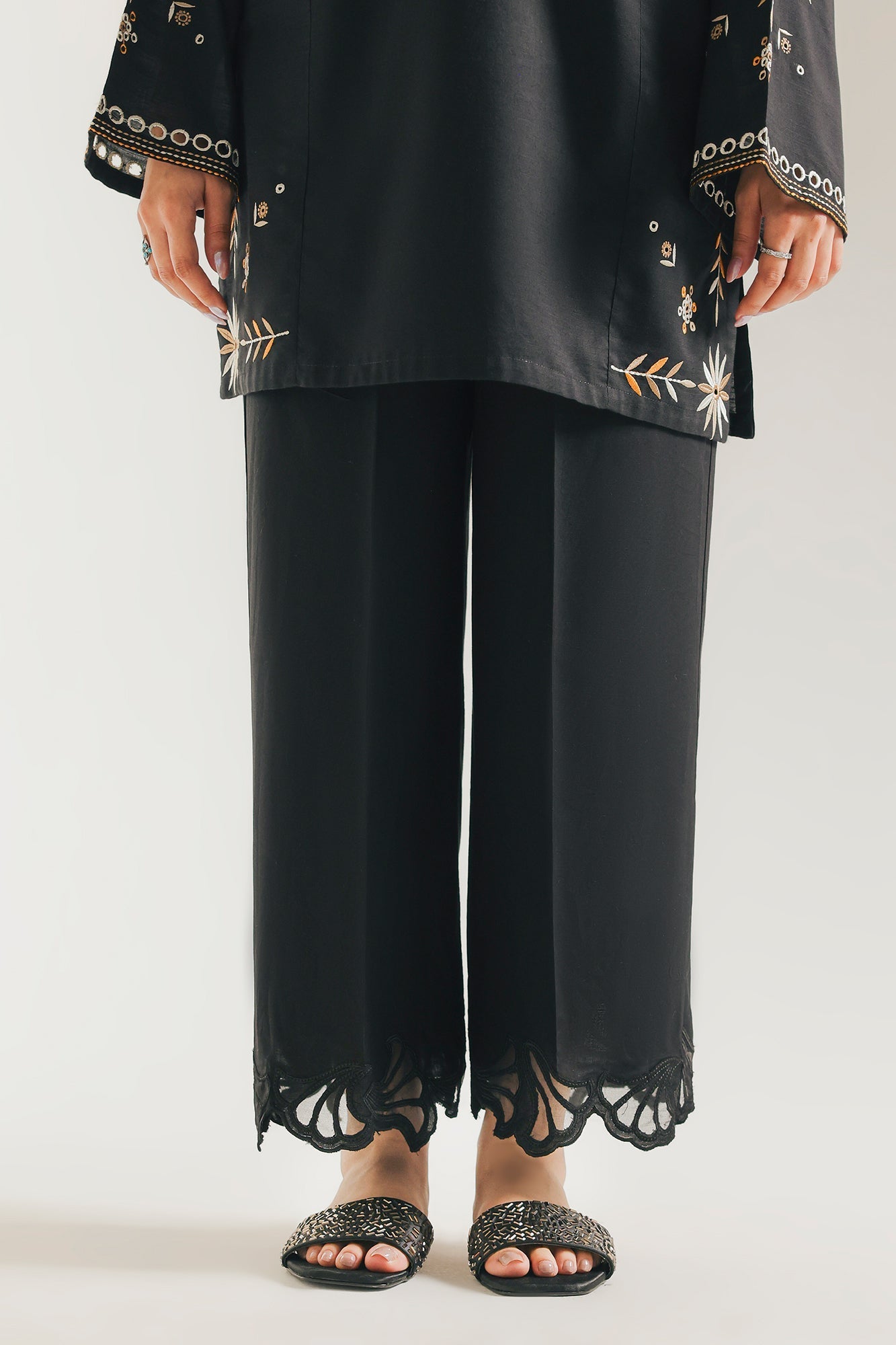 TROUSER (E7051/102/901)