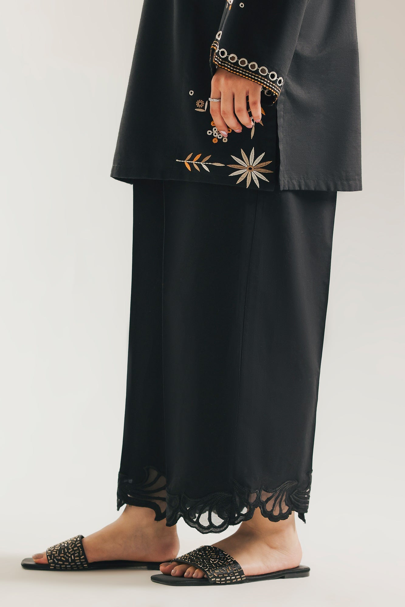 TROUSER (E7051/102/901)