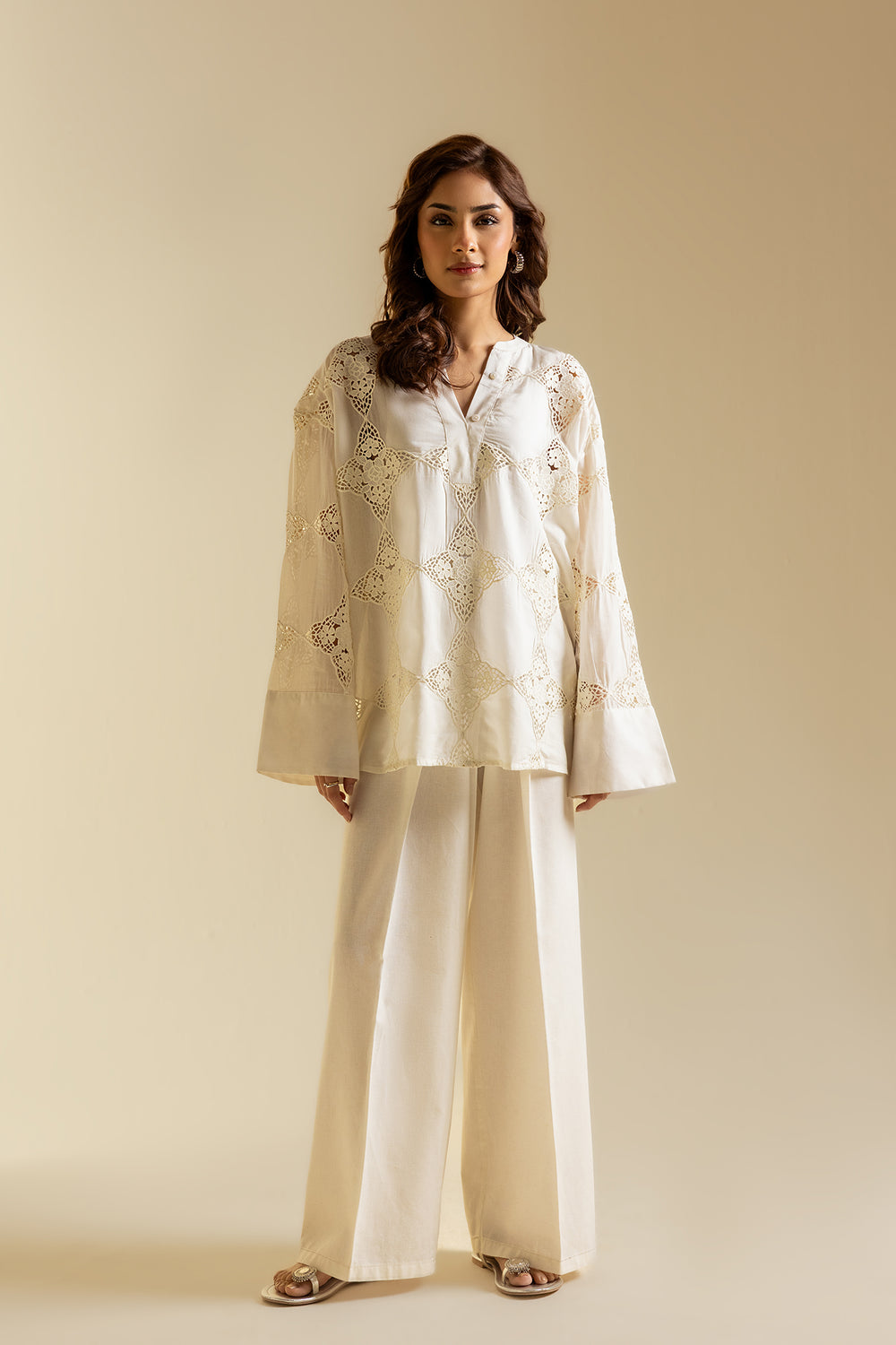 EMBROIDERED TOP (S2E0424/119/001)