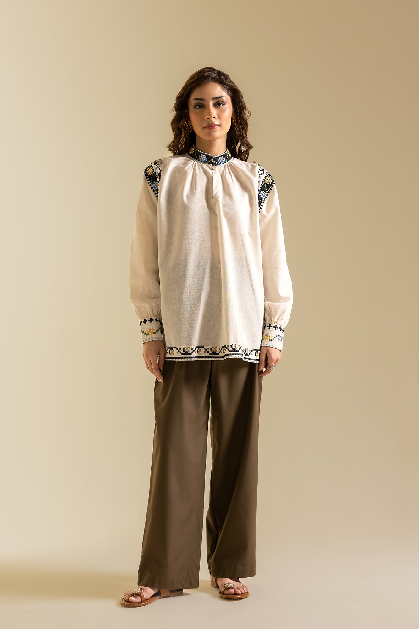 TOP (S2E0484/119/002)