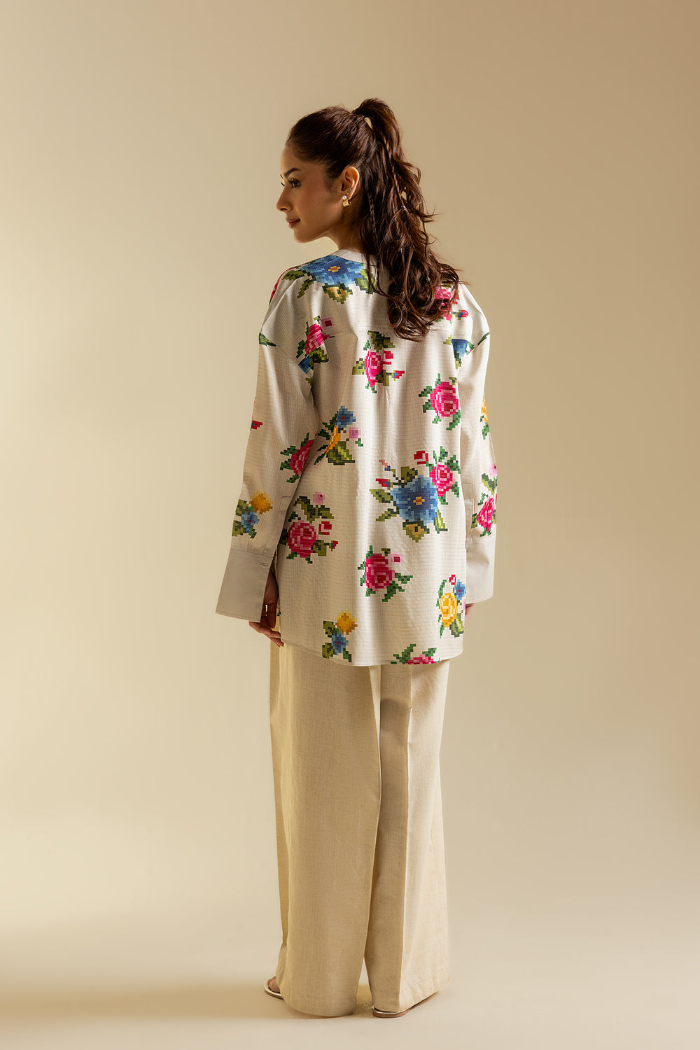 TOP (S2E0497/119/006)