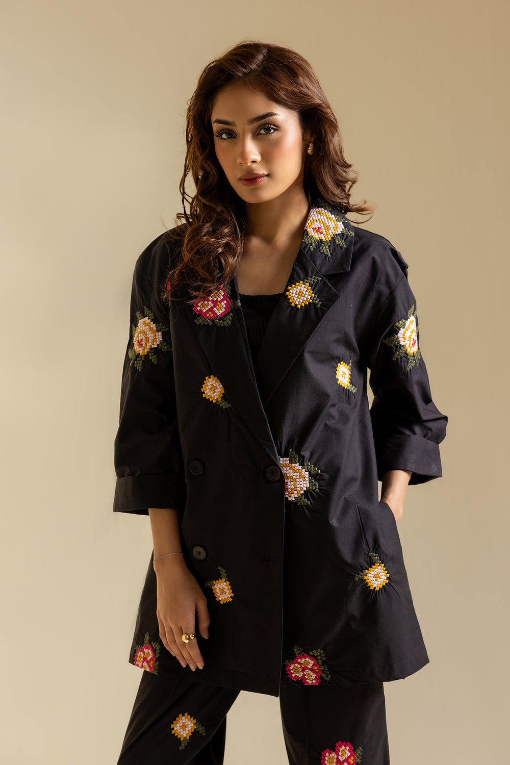 EMBROIDERED SUIT (S2E0499/119/902)