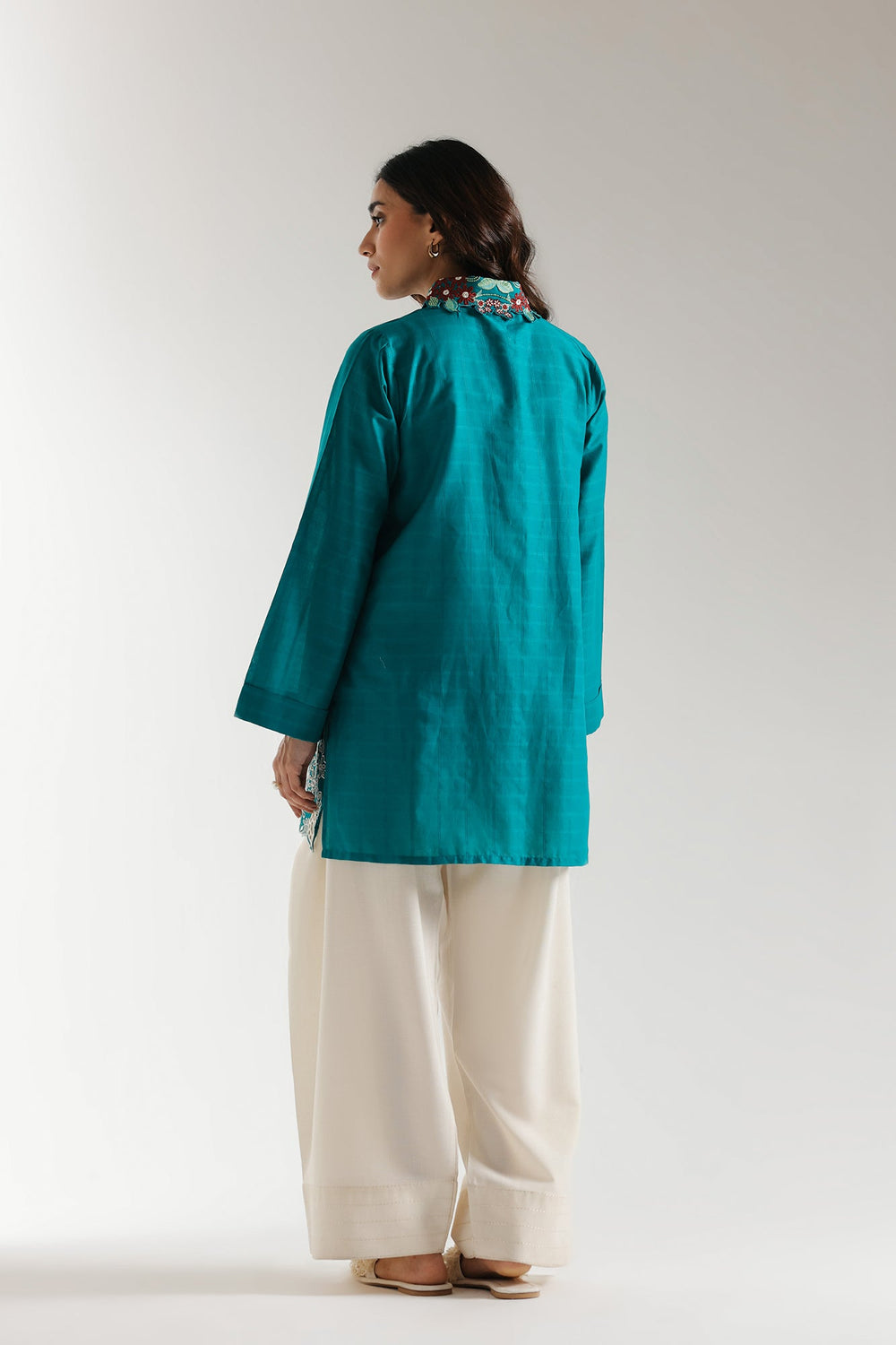 EMBROIDERED SHIRT (S2E6354/102/706)