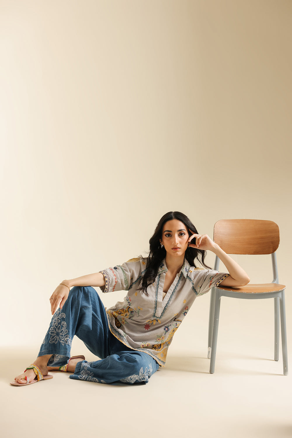 EMBROIDERED TOP (S3E119/912/0430)