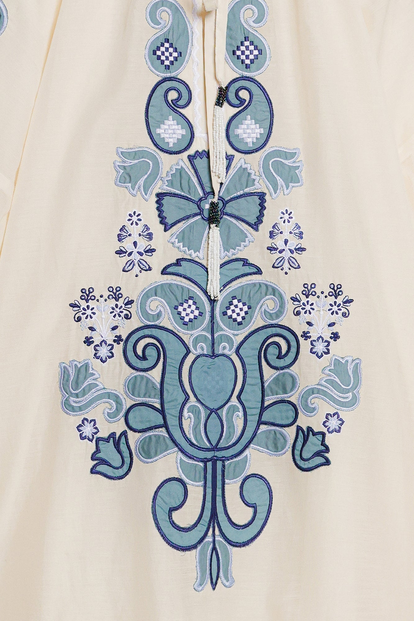 DRESS (S3E0432/119/002)