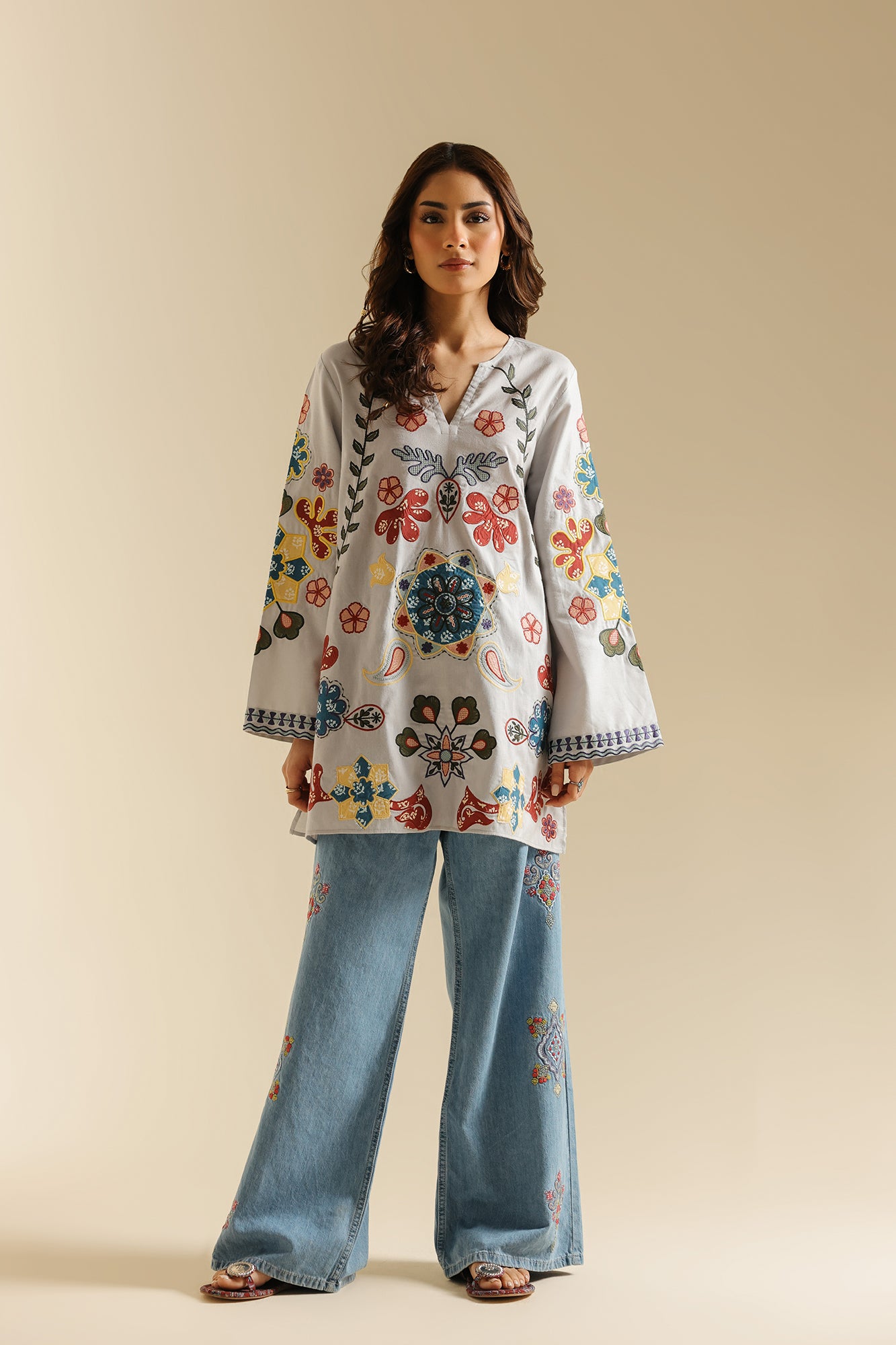 KURTI (S3E119/817/0514)