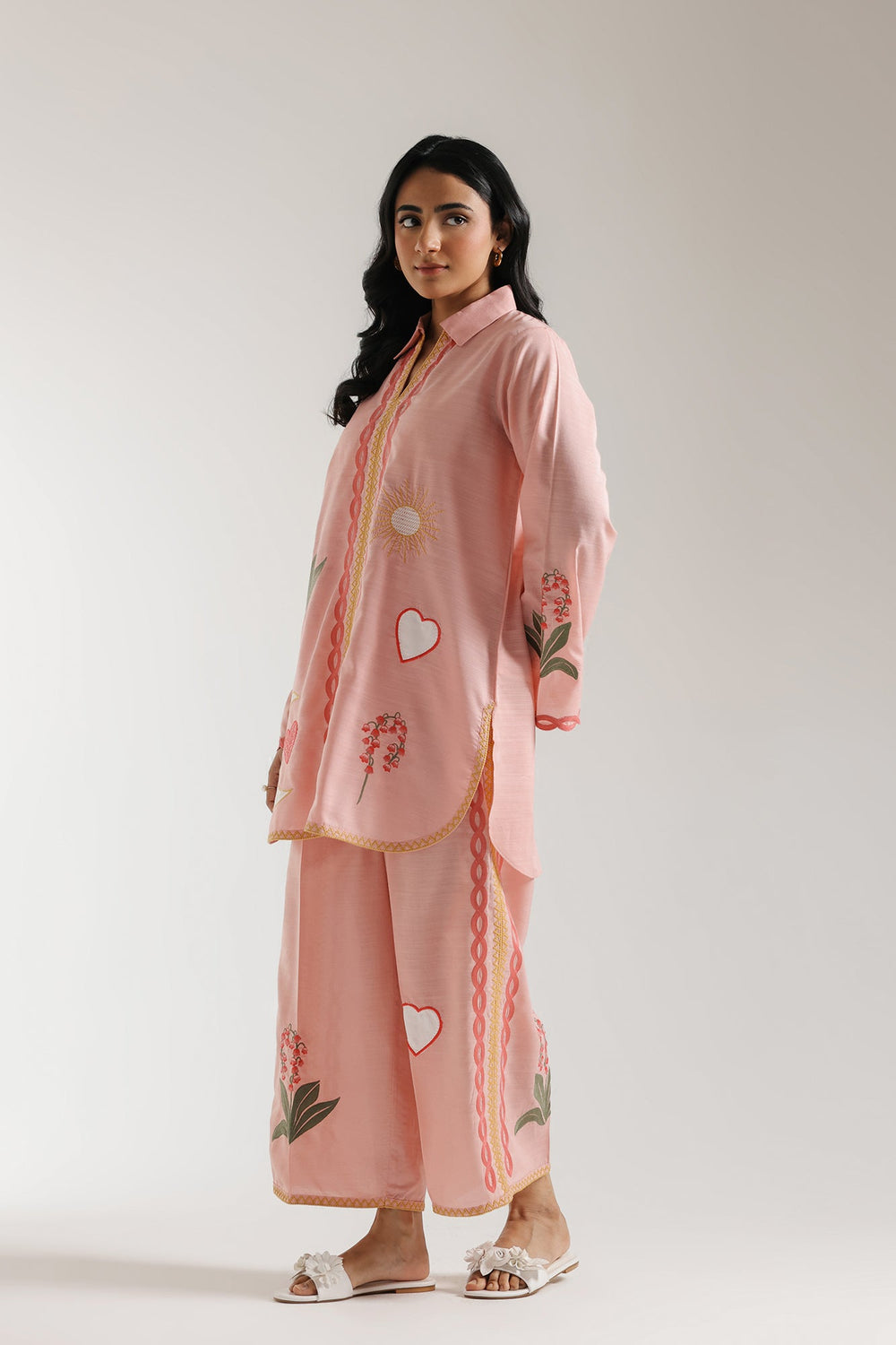 EMBROIDERED SUIT (S3E6448/102/326)