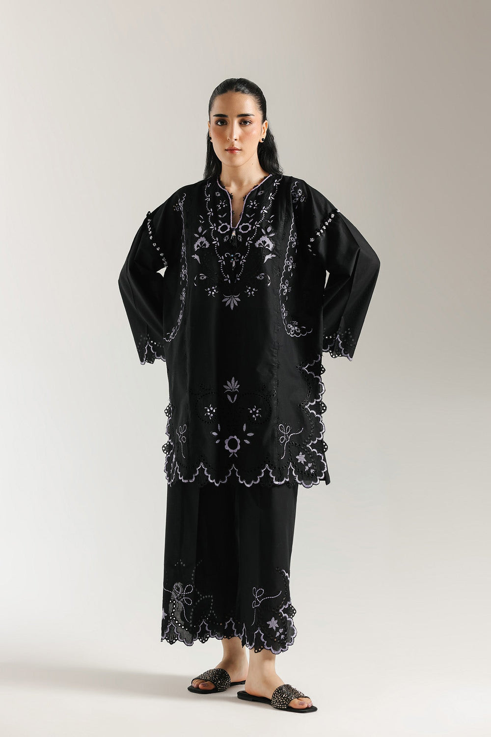 EMBROIDERED SUIT (S6E6316/102/902)