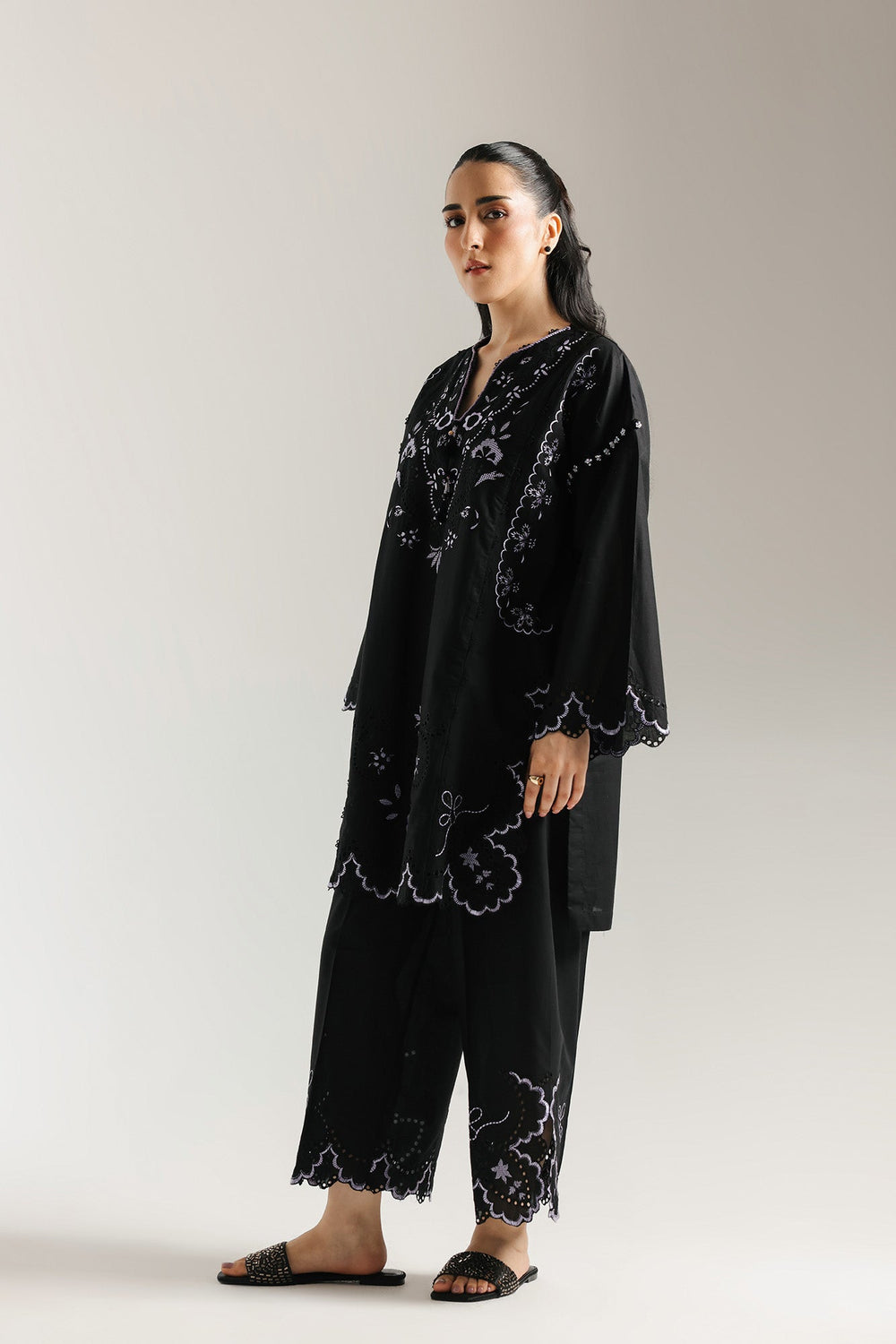 EMBROIDERED SUIT (S6E6316/102/902)