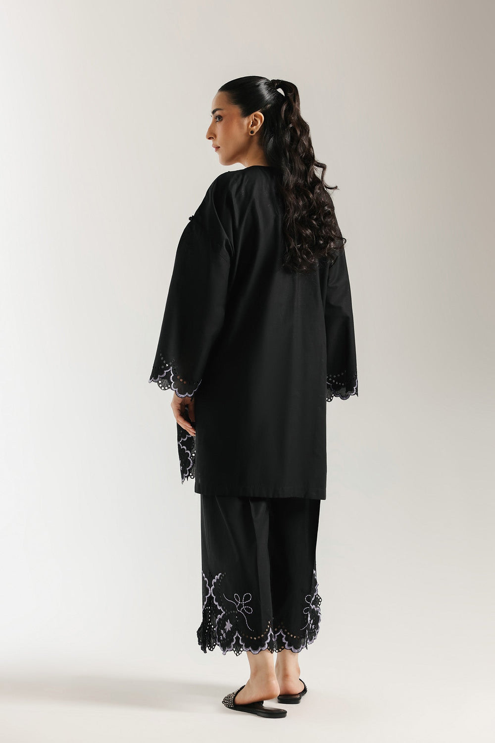 EMBROIDERED SUIT (S6E6316/102/902)