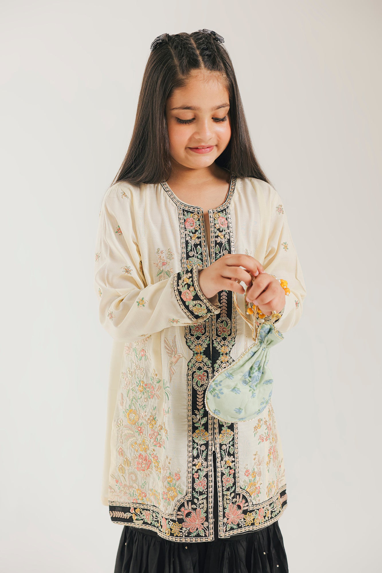 EMBROIDERED SUIT (E0310/415/003)