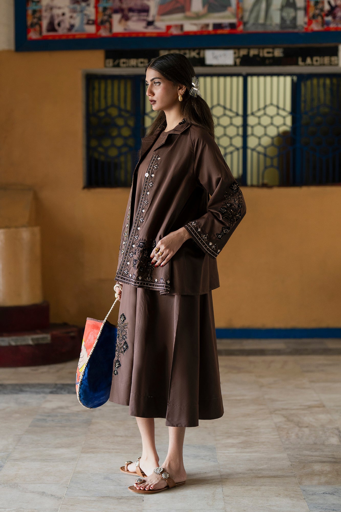 DRESS (E0606/119/802)