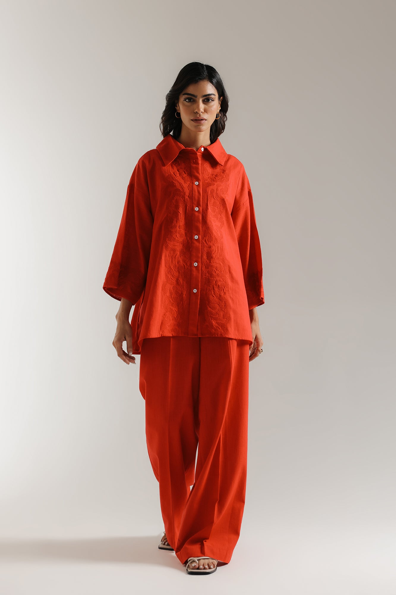 EMBROIDERED SUIT (E0612/106/309)