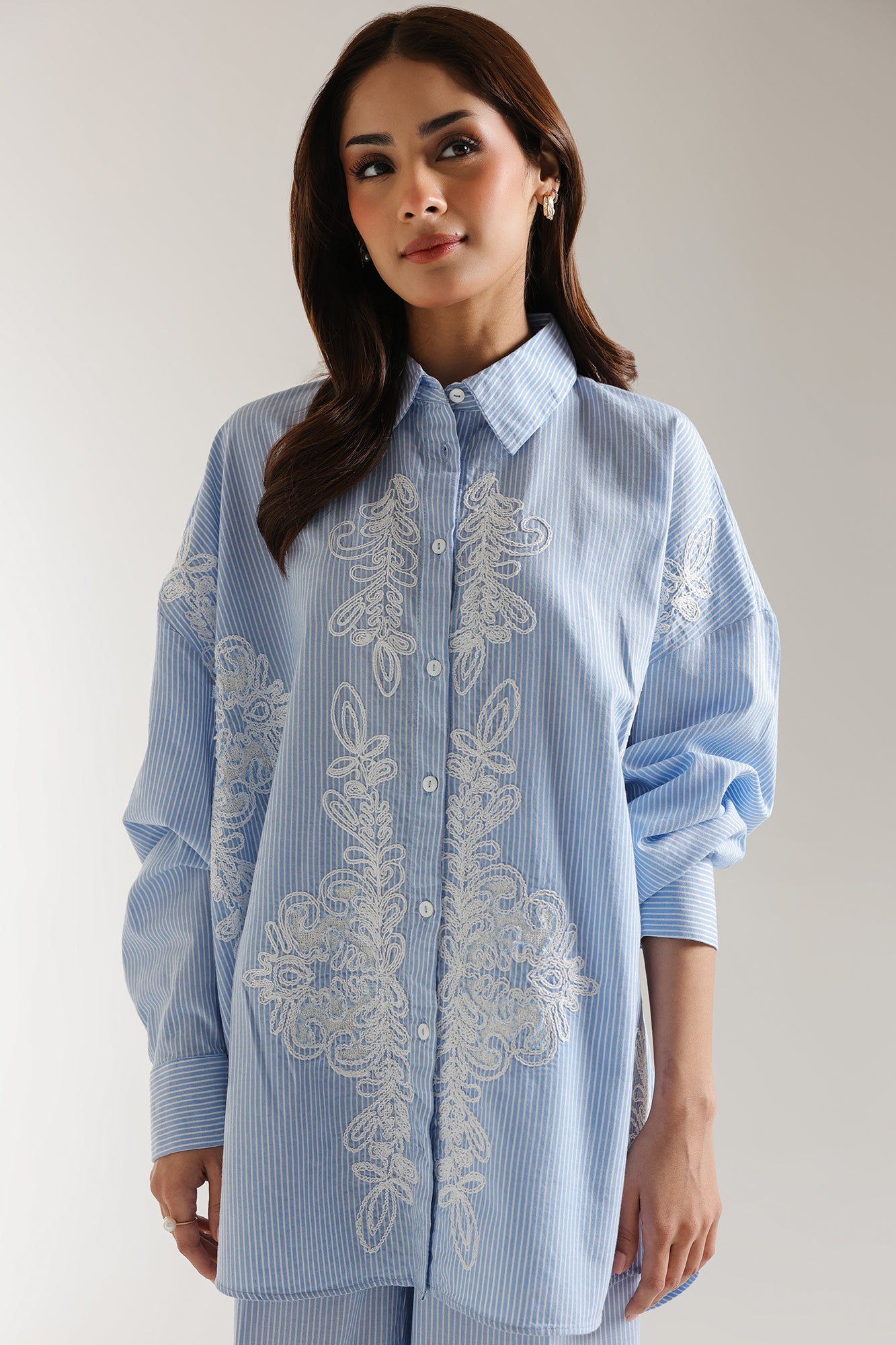 EMBROIDERED SUIT (E0624/106/630)