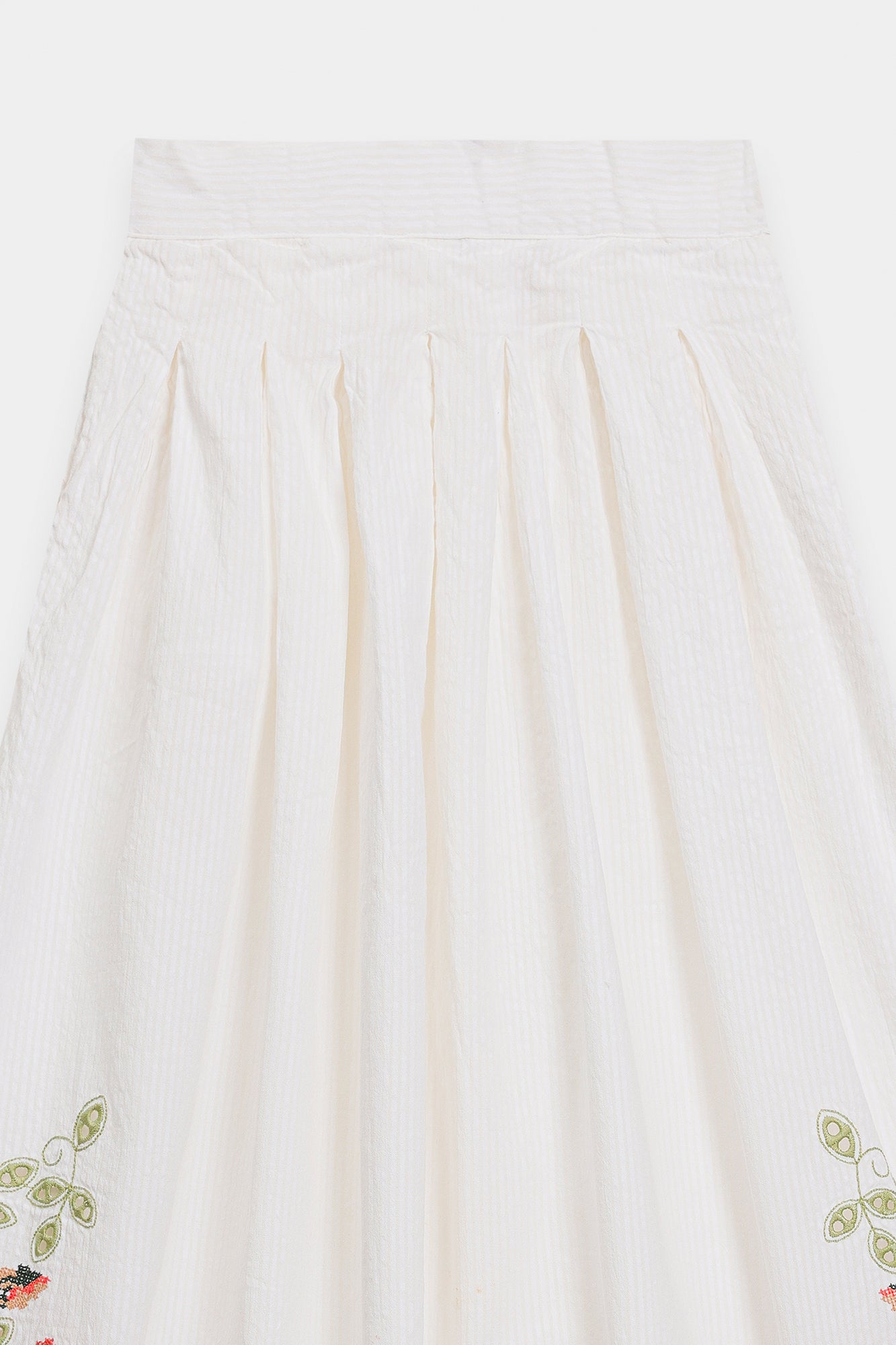 EMBROIDERED SUIT (E0635/106/001)