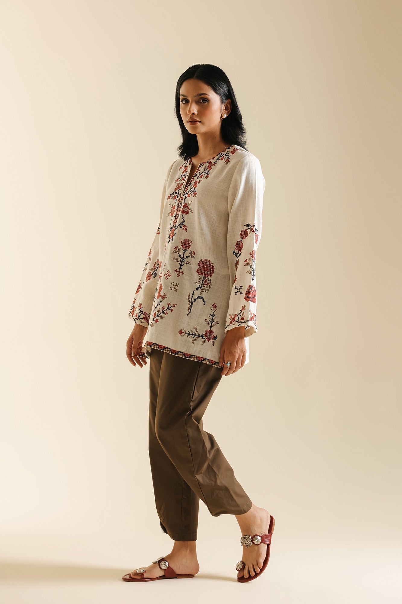 KURTI (E0653/119/002)