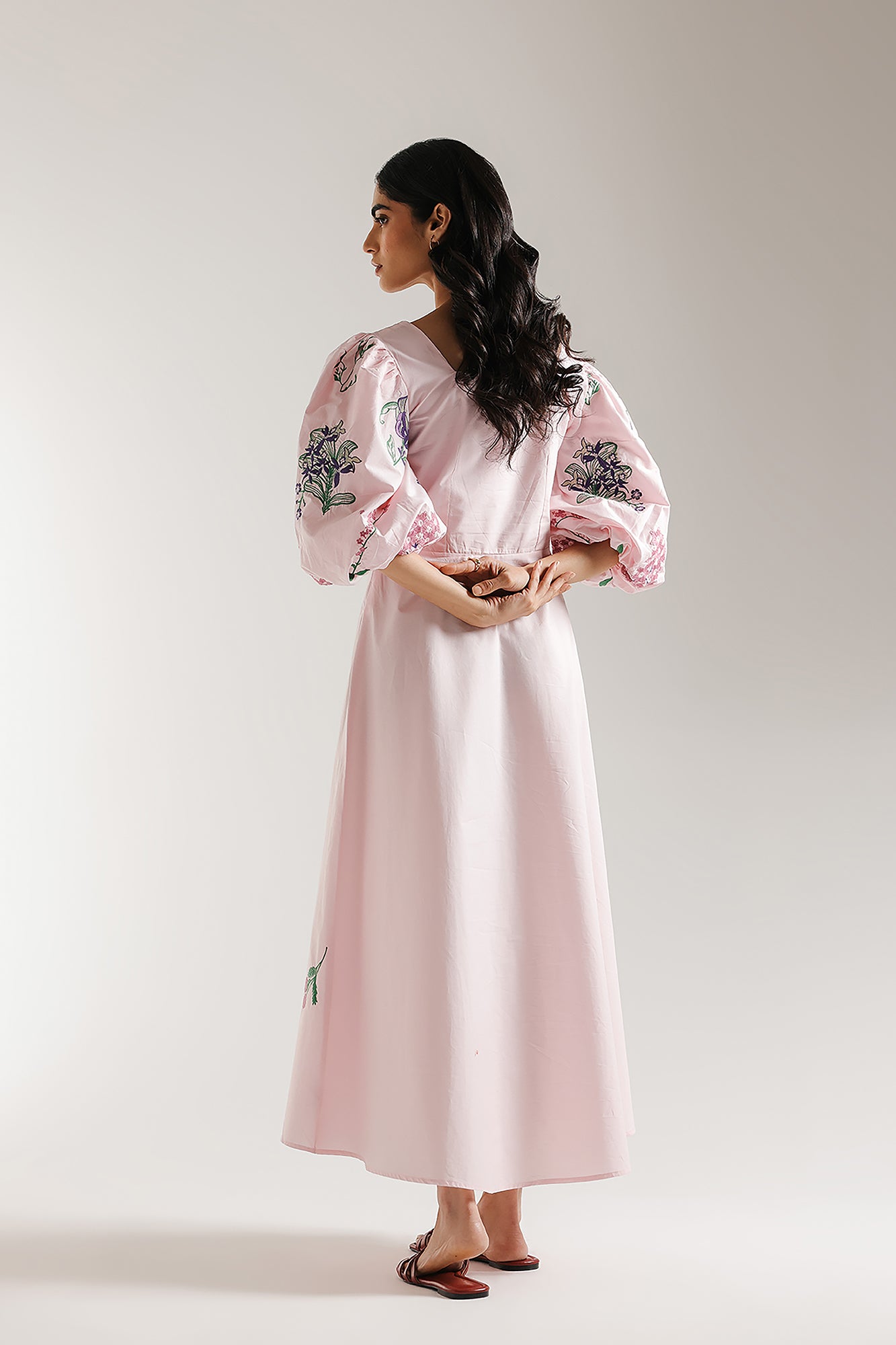 EMBROIDERED DRESS (E106/401/0671)