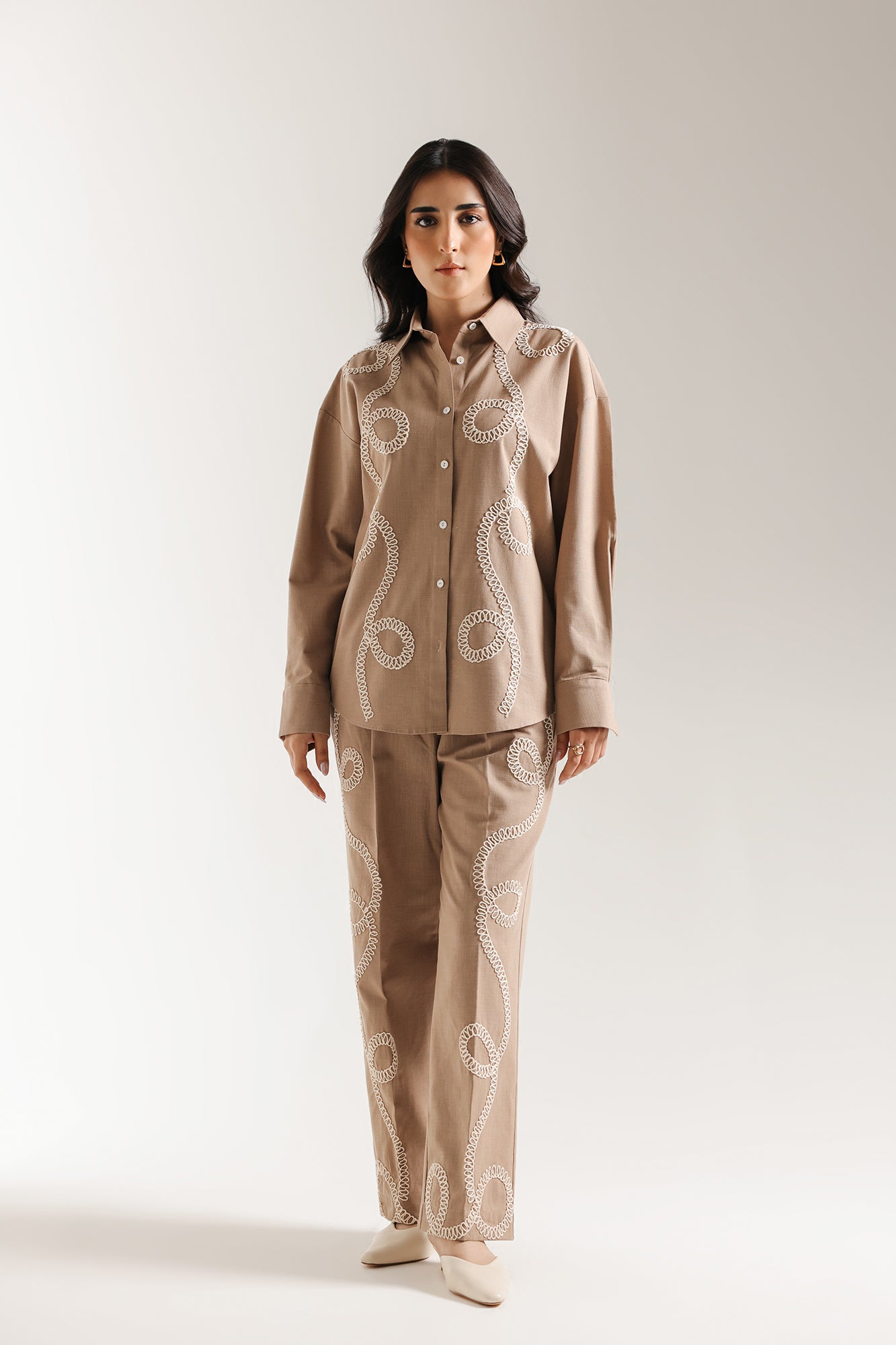 EMBROIDERED SUIT (E0729/106/007)