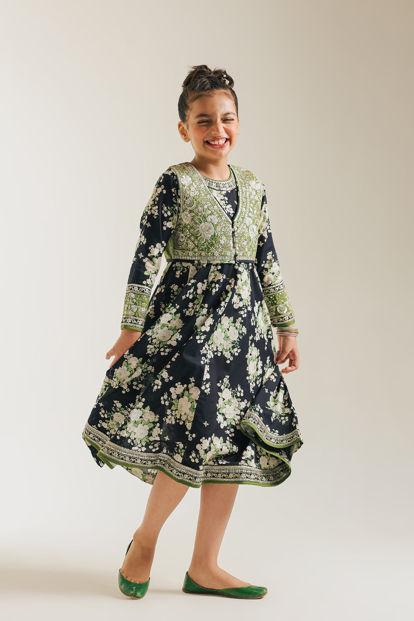 EMBROIDERED DRESS (E0730/404/902)