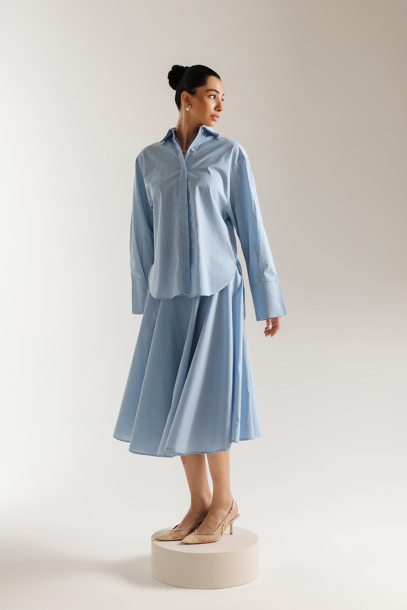 SUIT (E0771/116/630)