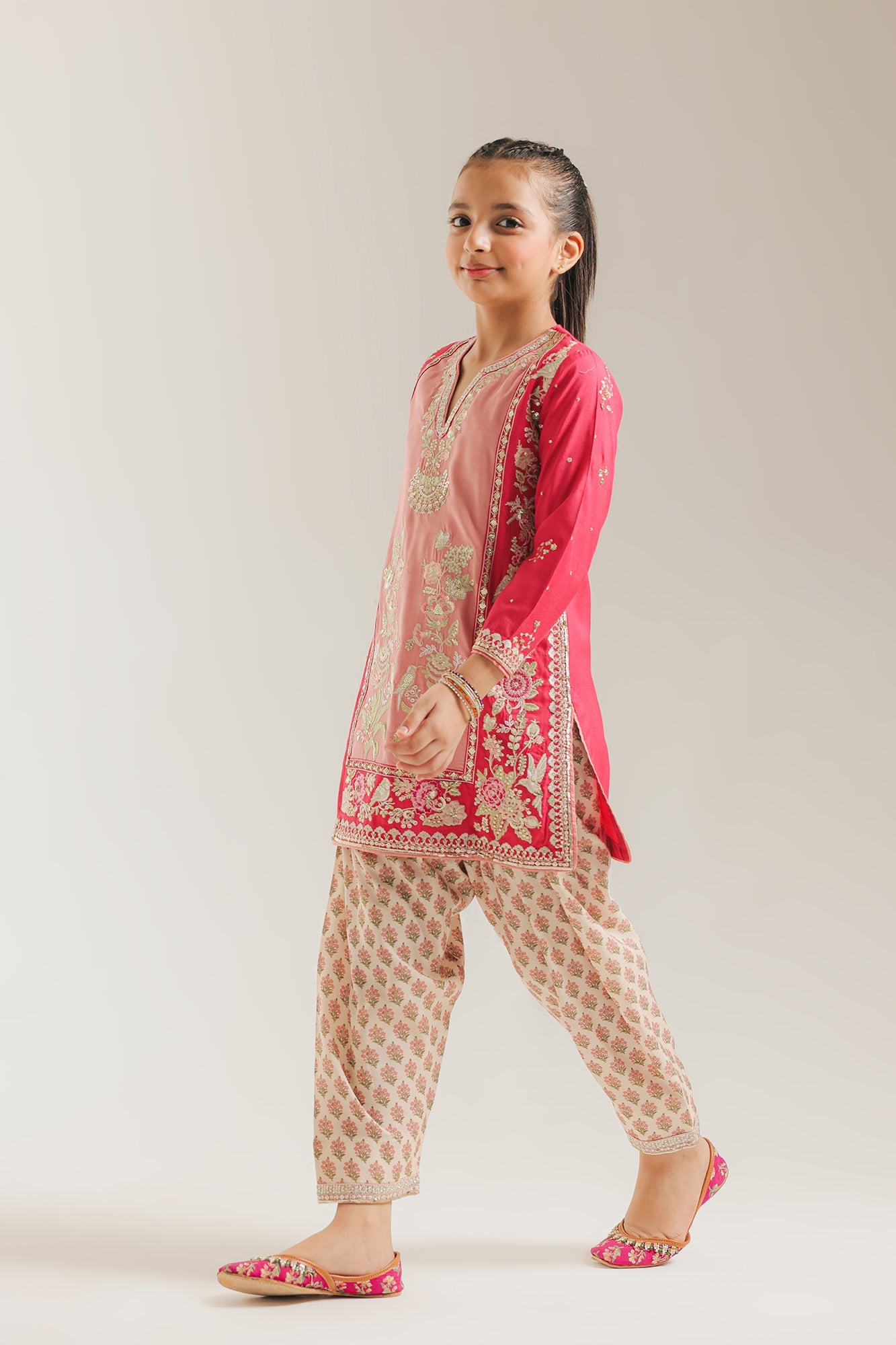 EMBROIDERED SUIT (E0804/404/406)