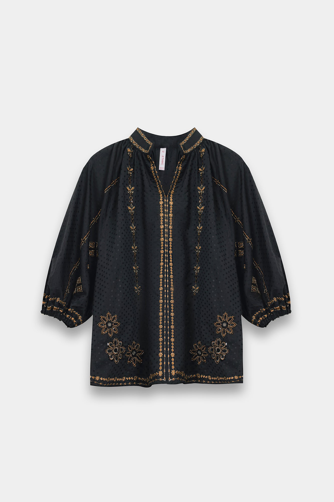 EMBROIDERED TOP (E0818/119/902)