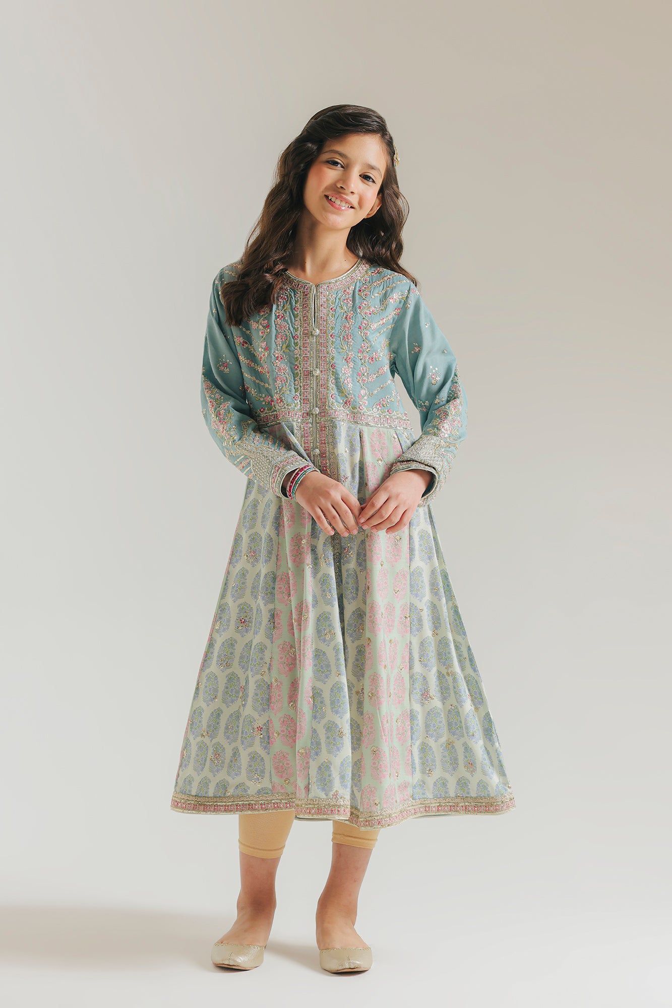 EMBROIDERED DRESS (E0826/404/718)