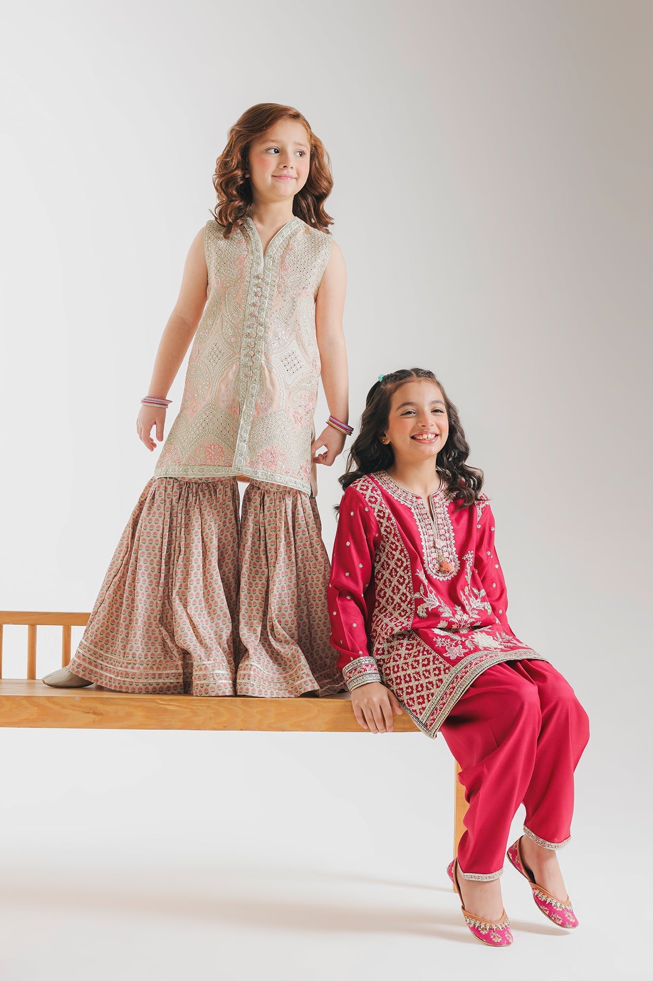 EMBROIDERED SUIT (E0829/404/405)