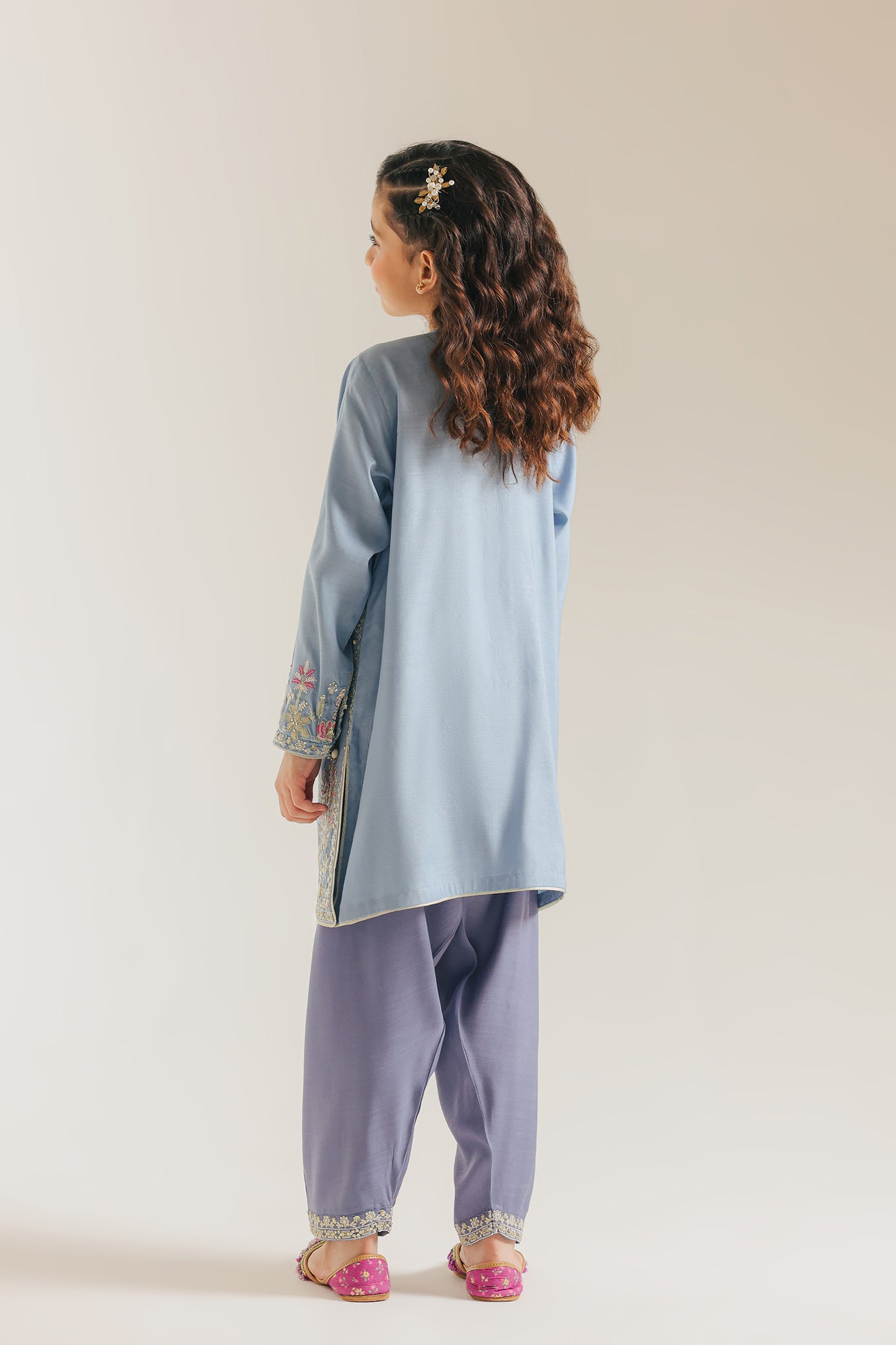 EMBROIDERED SUIT (E0834/404/632)