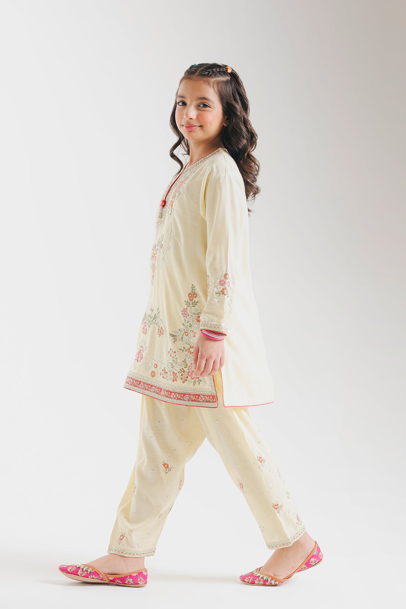 EMBROIDERED SUIT (E0836/404/110)