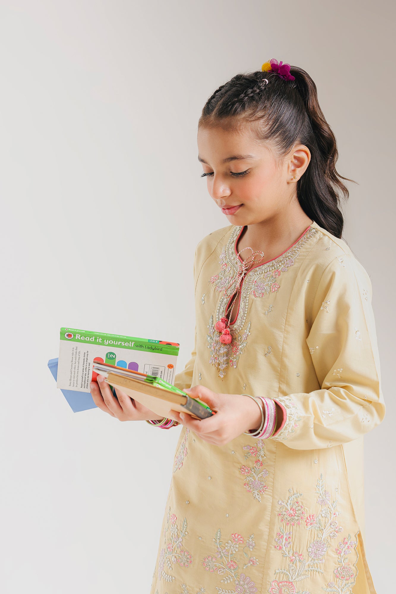 EMBROIDERED SUIT (E0901/404/115)