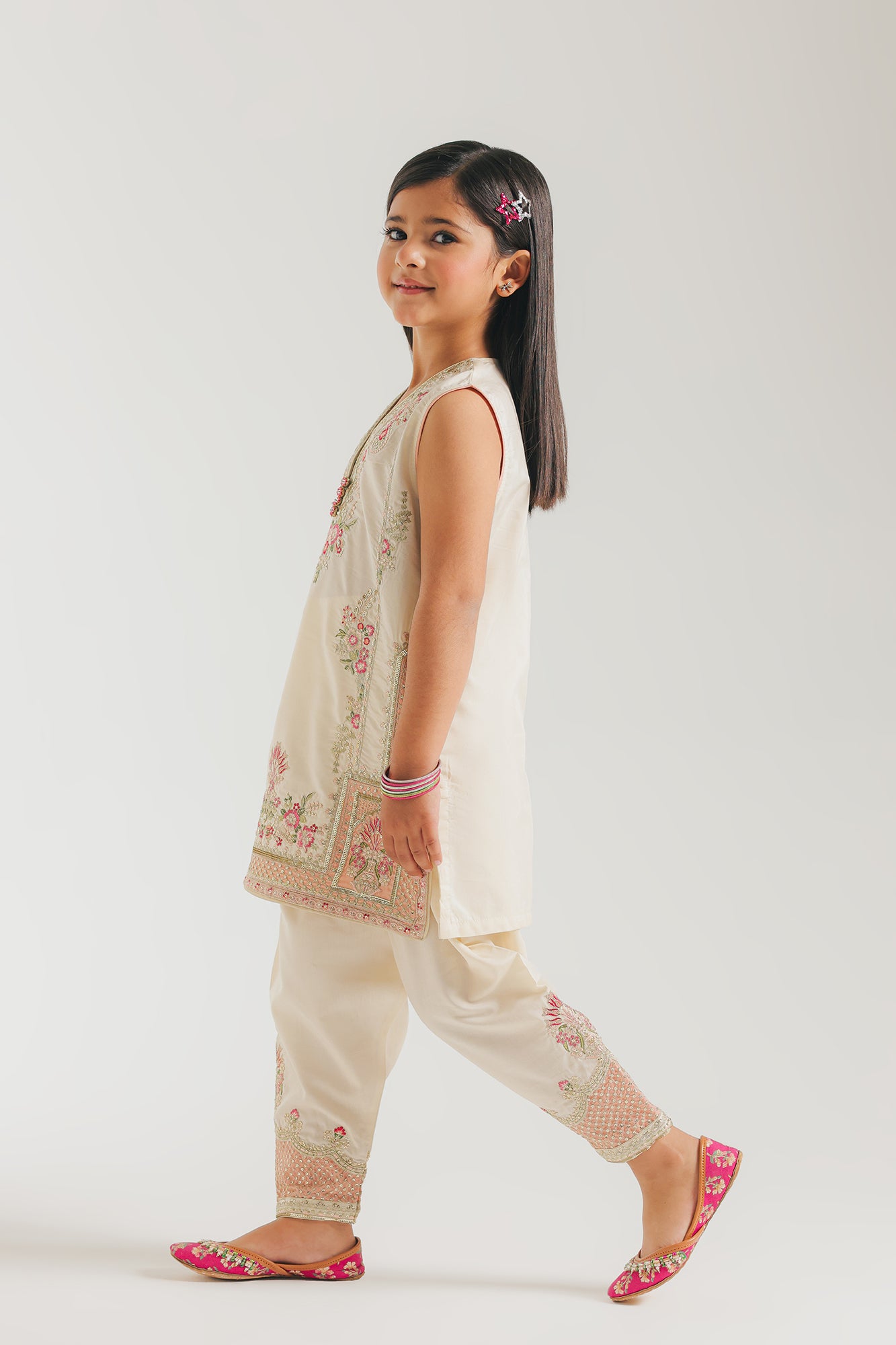 EMBROIDERED SUIT (E0902/404/005 E0902/304/005)