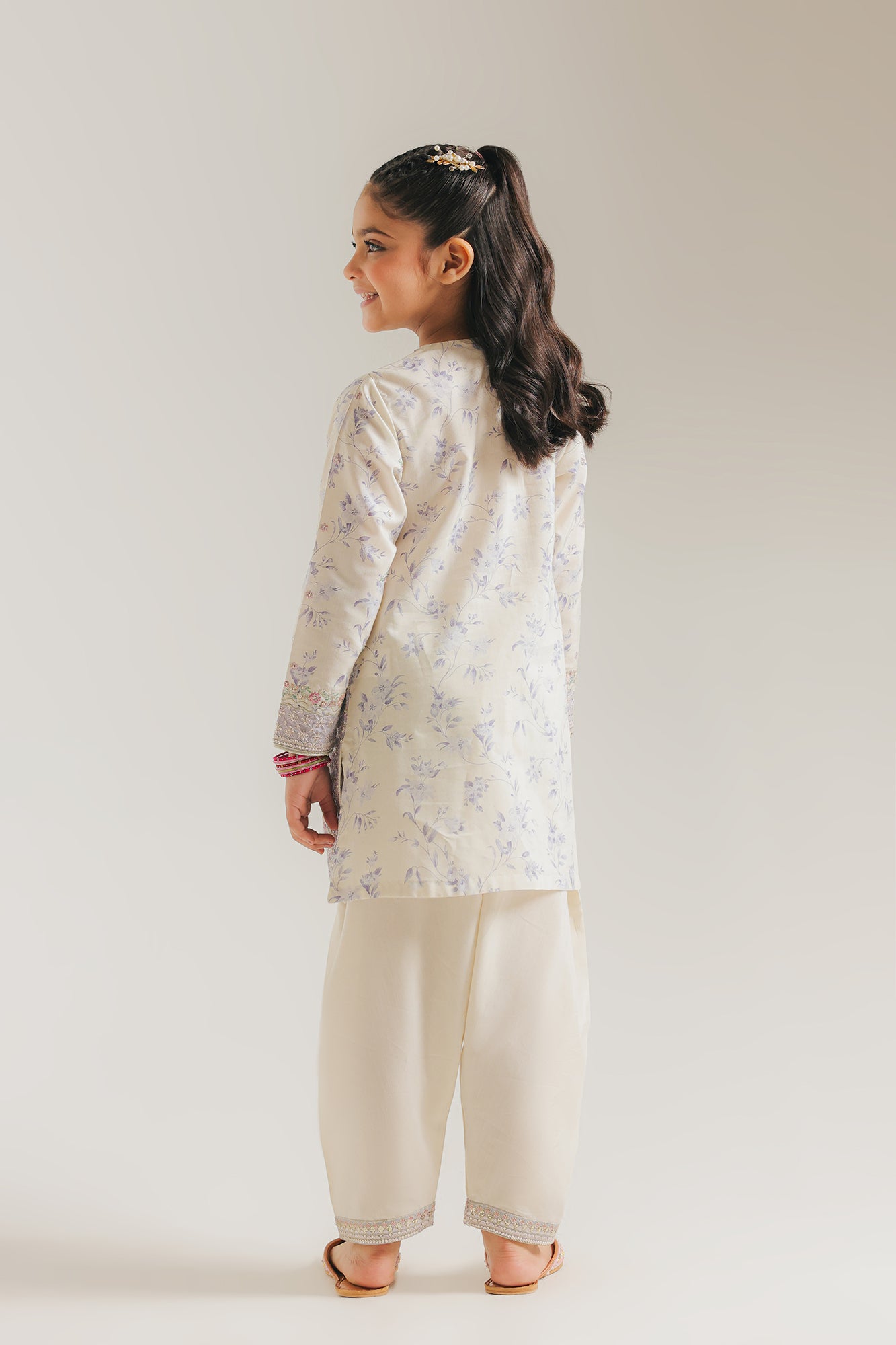 EMBROIDERED SUIT (E0917/404/002 E0917/304/002)