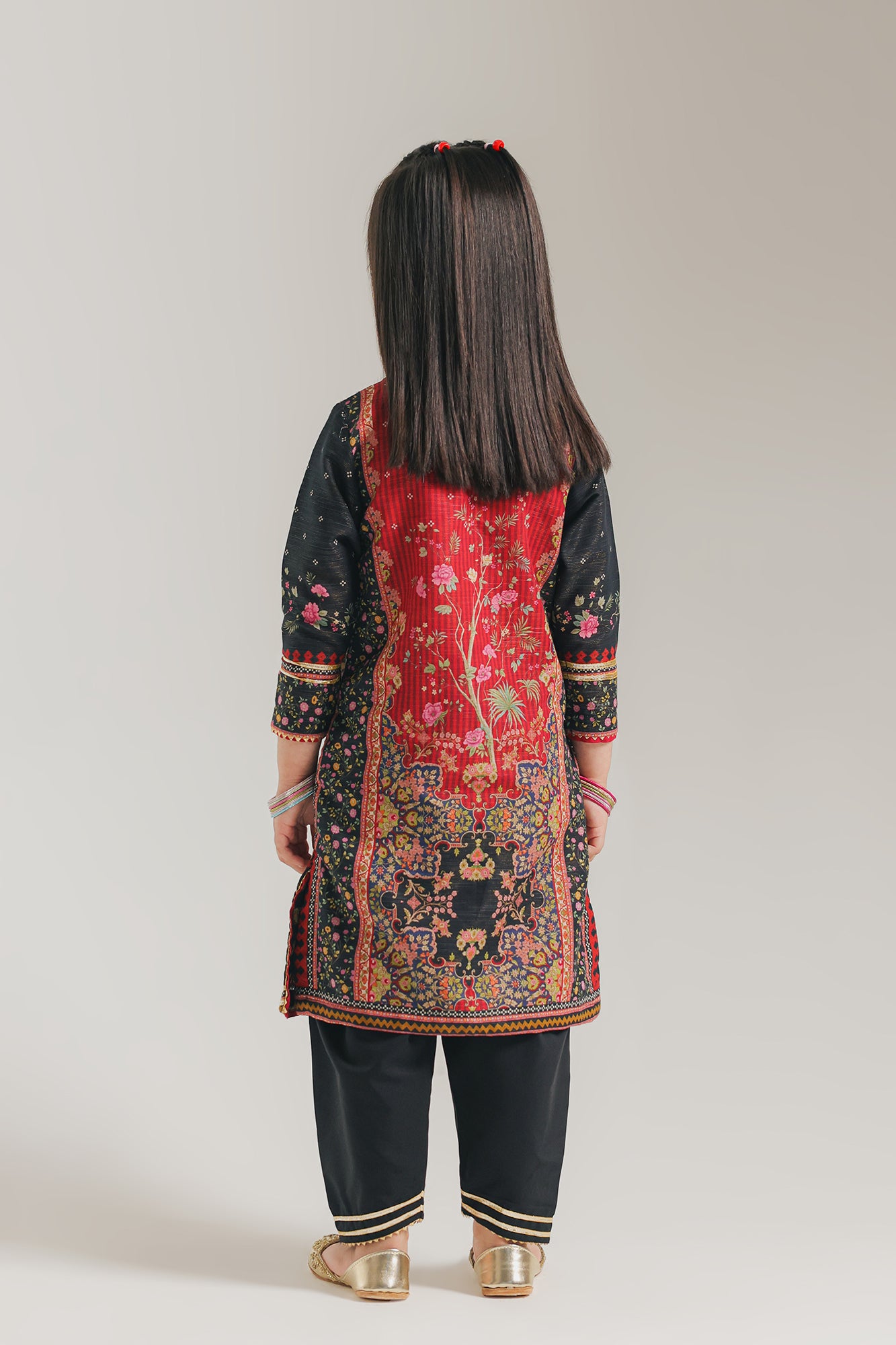 EMBROIDERED SUIT (E0919/404/902)