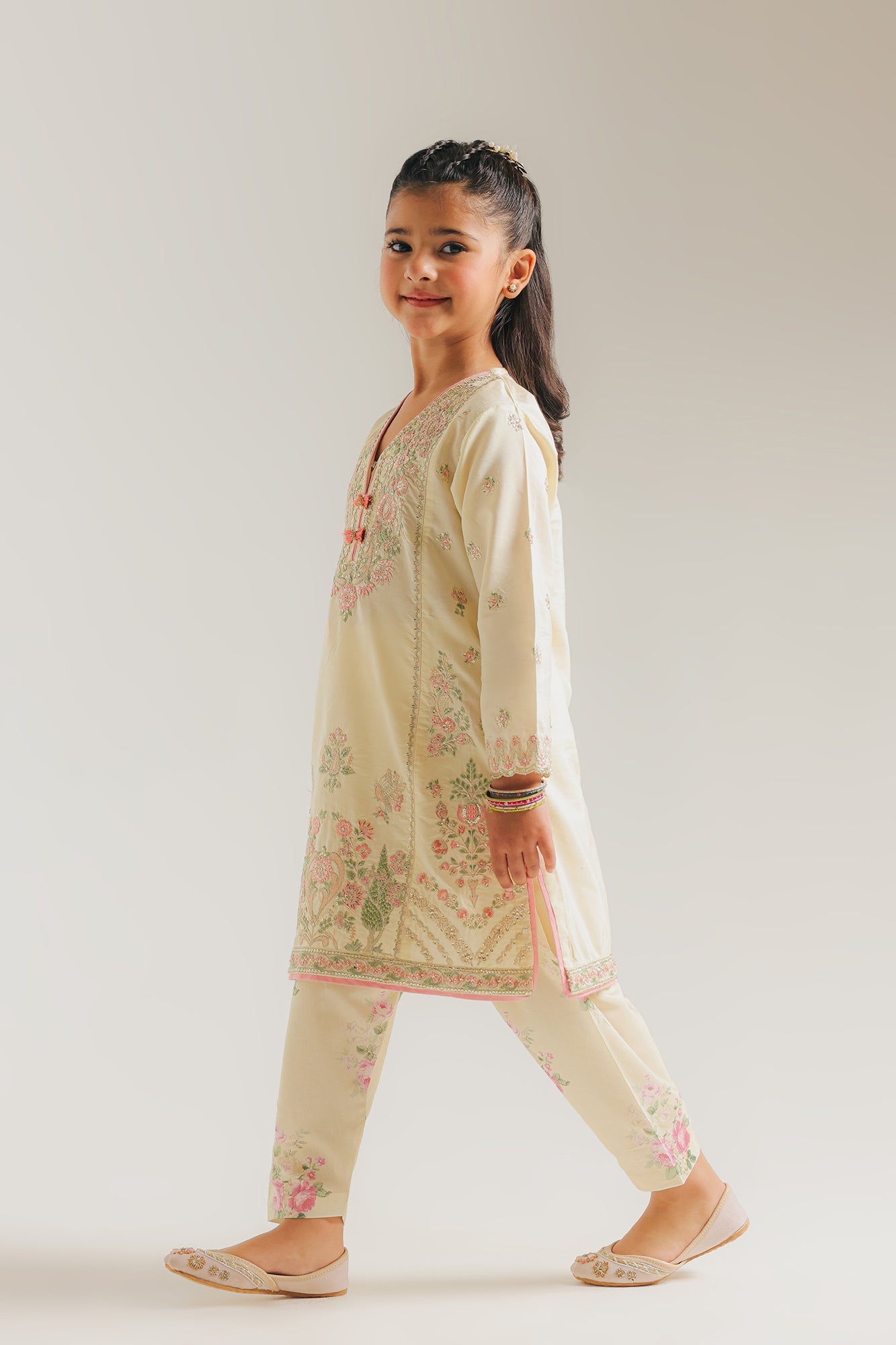 EMBROIDERED SUIT (E0929/404/115 E0929/304/115)