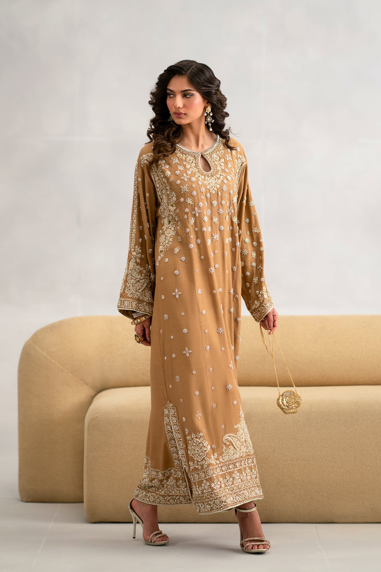 EMBROIDERED KAFTAN (E0951/104/808)