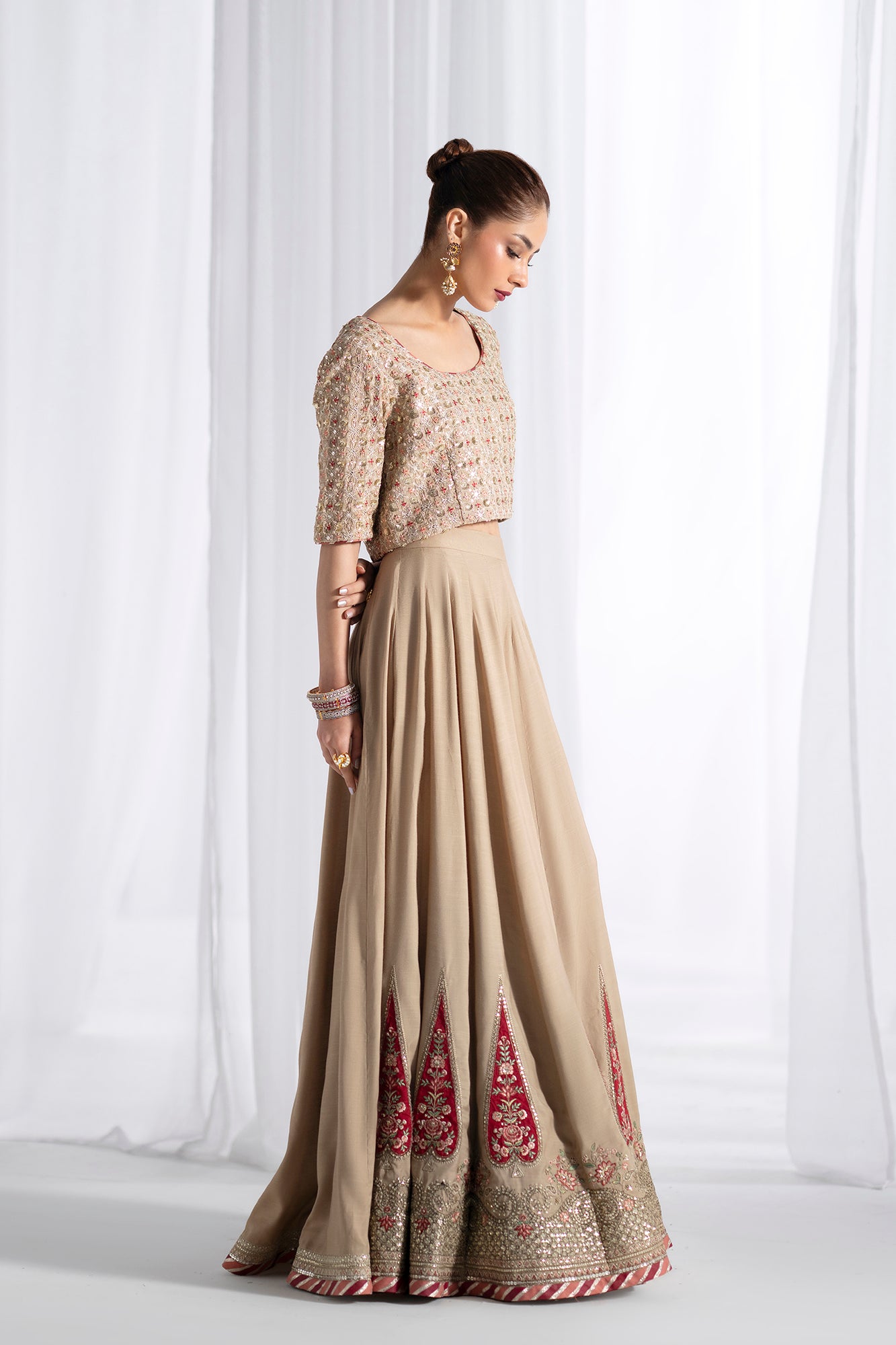 EMBROIDERED SUIT (E0965/104/112)