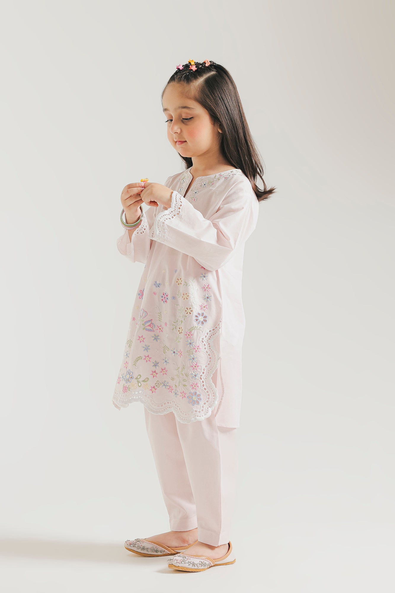 EMBROIDERED SUIT (E0992/404/329 E0992/304/329)