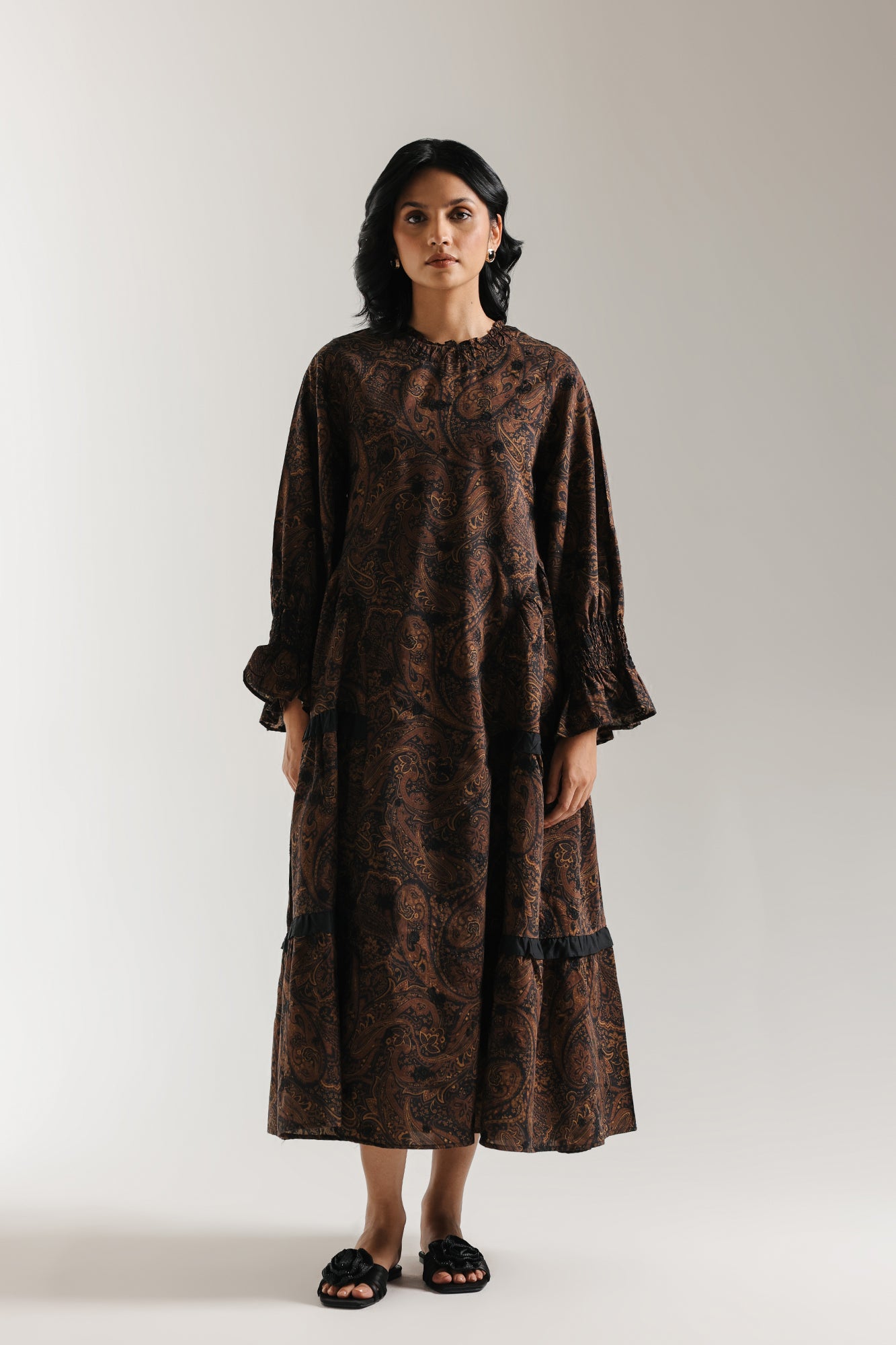 EMBROIDERED DRESS (E1017/101/902)