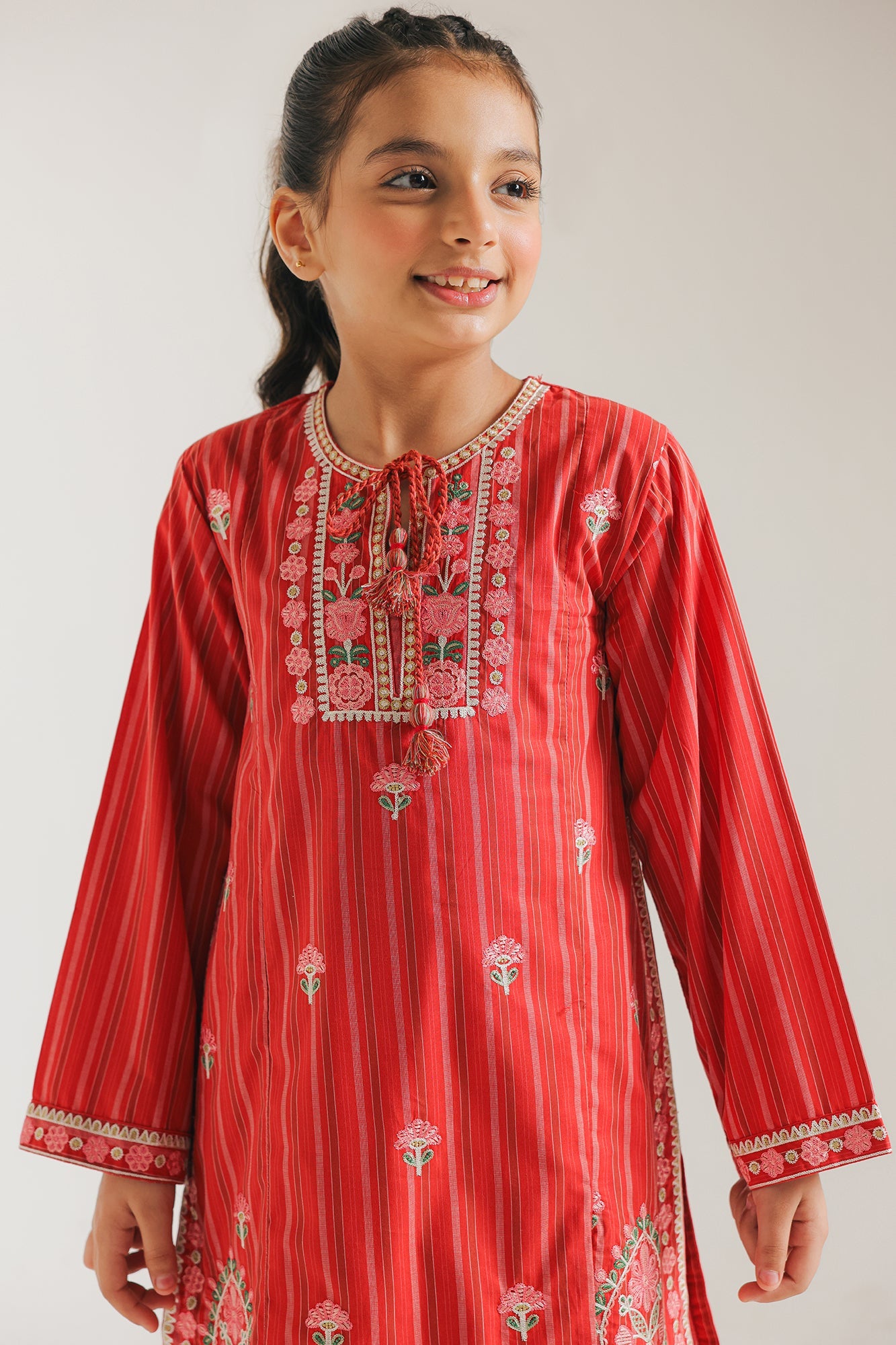 EMBROIDERED SUIT (E1028/402/309)