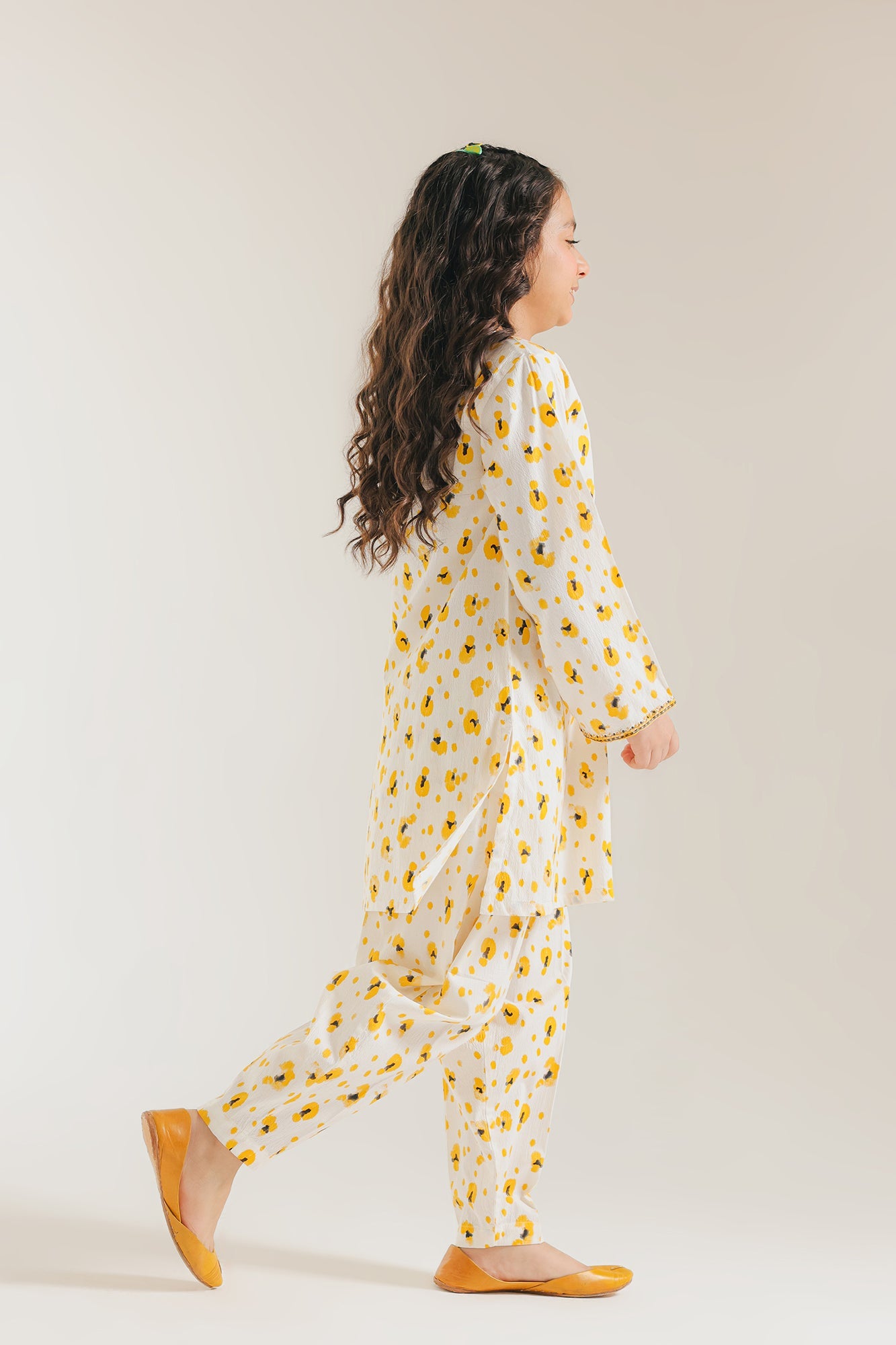 EMBROIDERED SUIT (E1030/402/002)