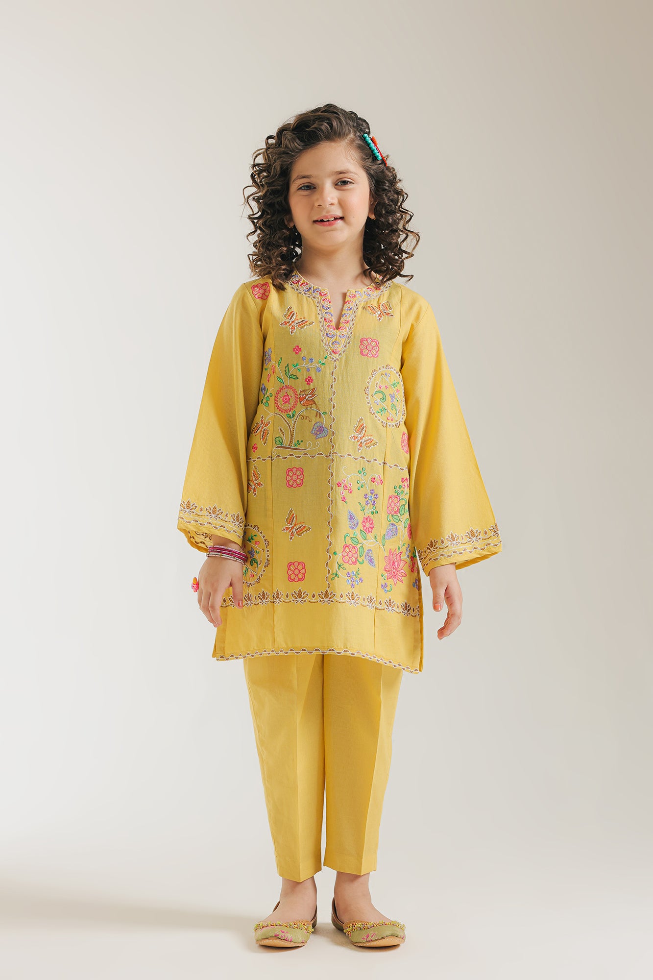 EMBROIDERED SUIT (E402/106/1034)