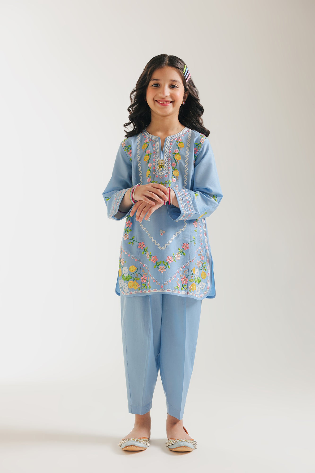 EMBROIDERED SUIT (E402/631/1036)