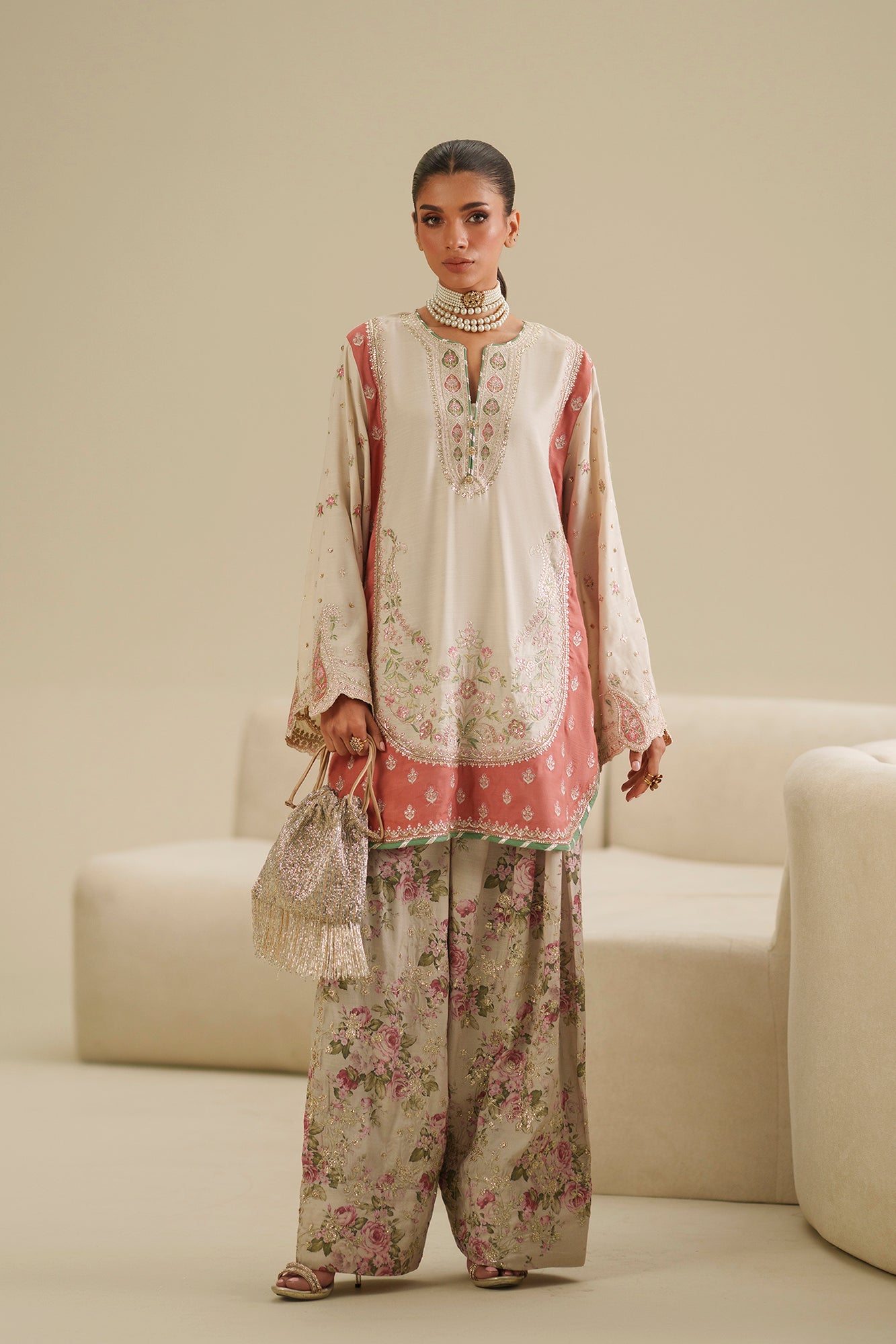 EMBROIDERED SUIT (E1059/104/005)