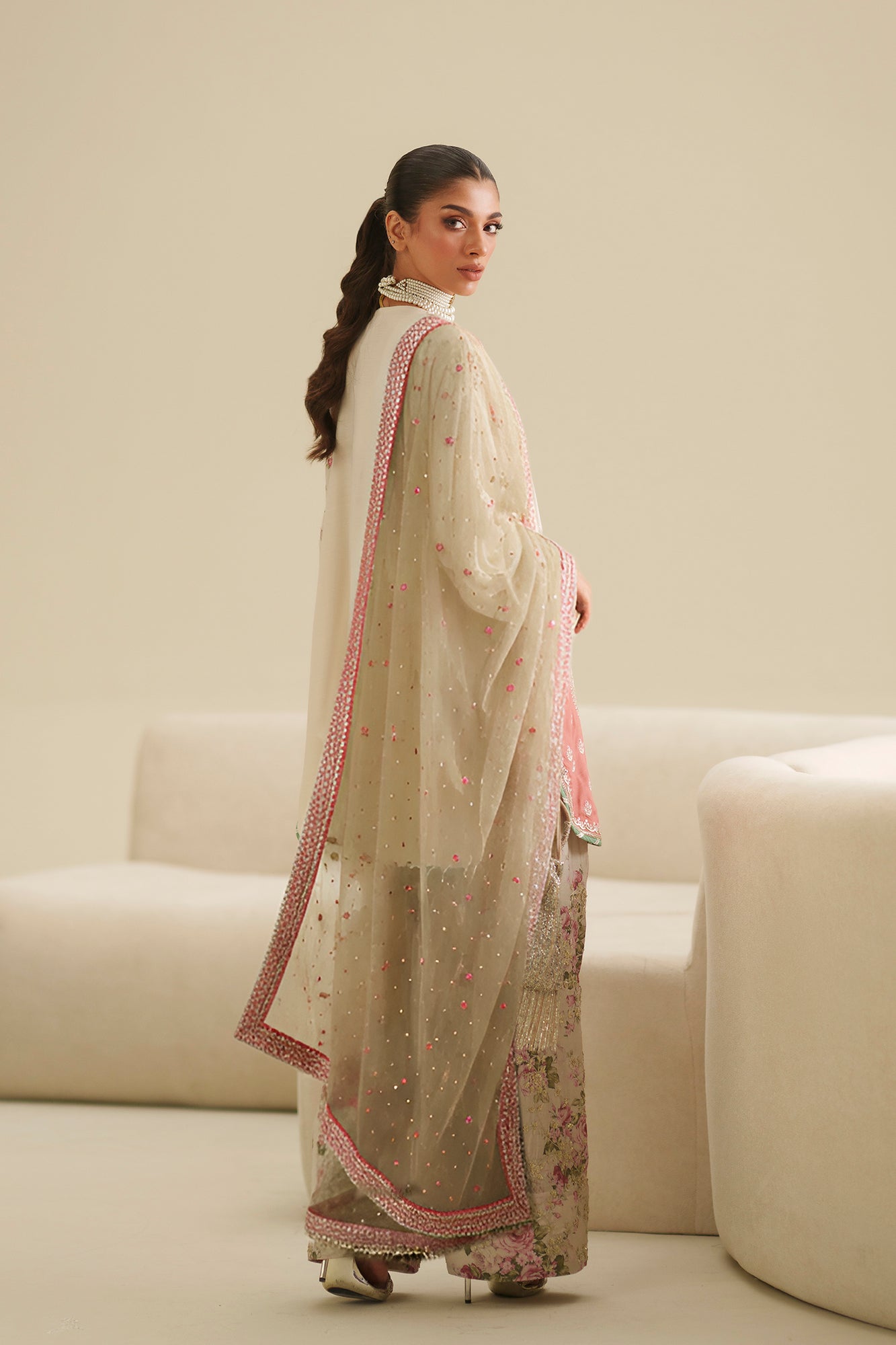 EMBROIDERED SUIT (E1059/104/005)