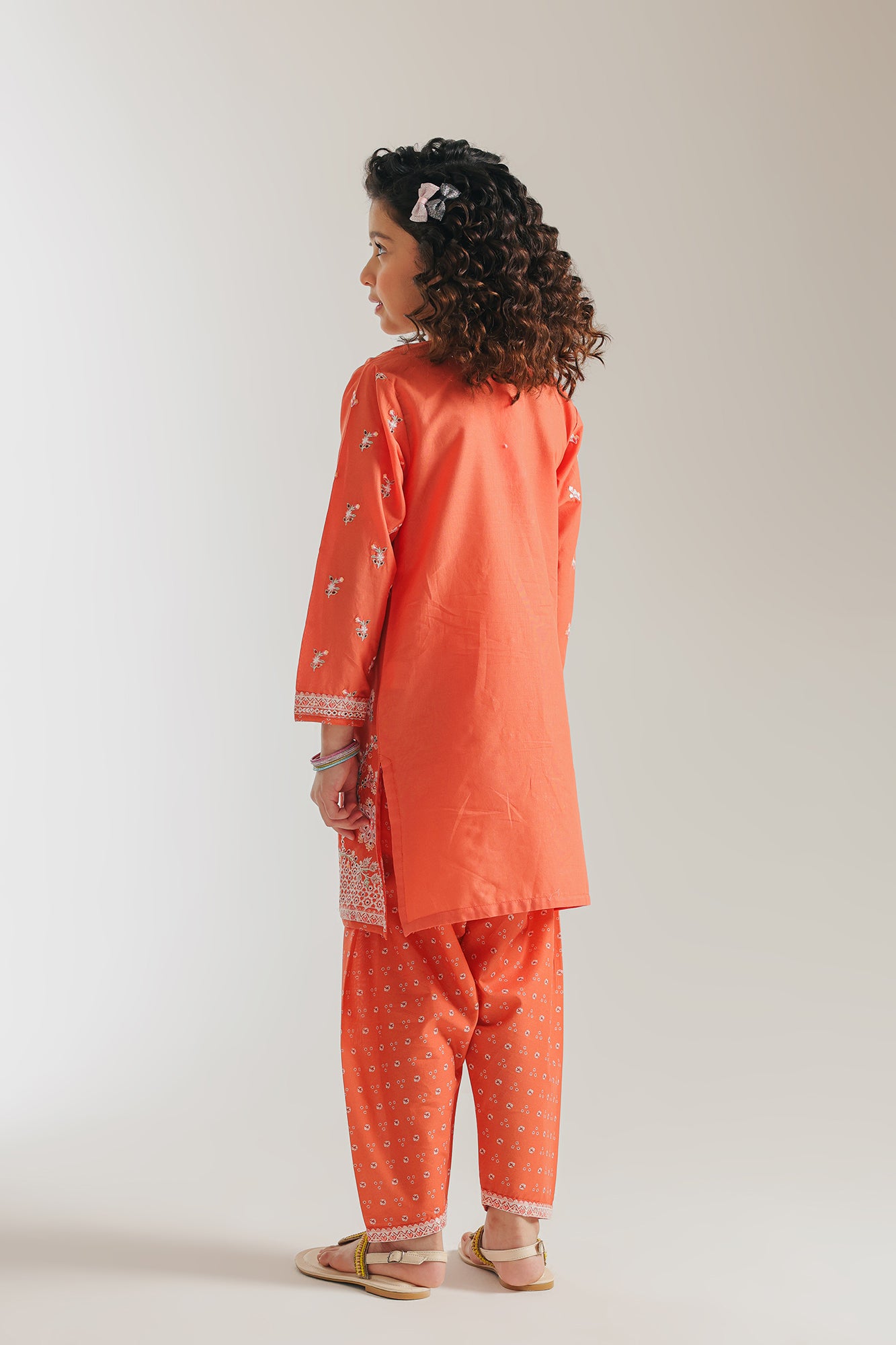 EMBROIDERED SUIT (E1079/402/325)