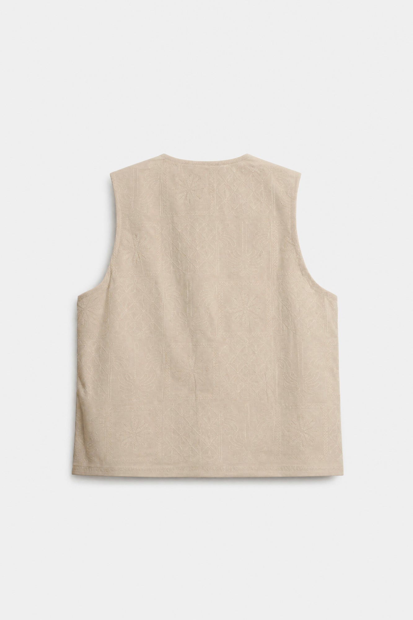 EMBROIDERED WAISTCOAT (E1114/101/002)