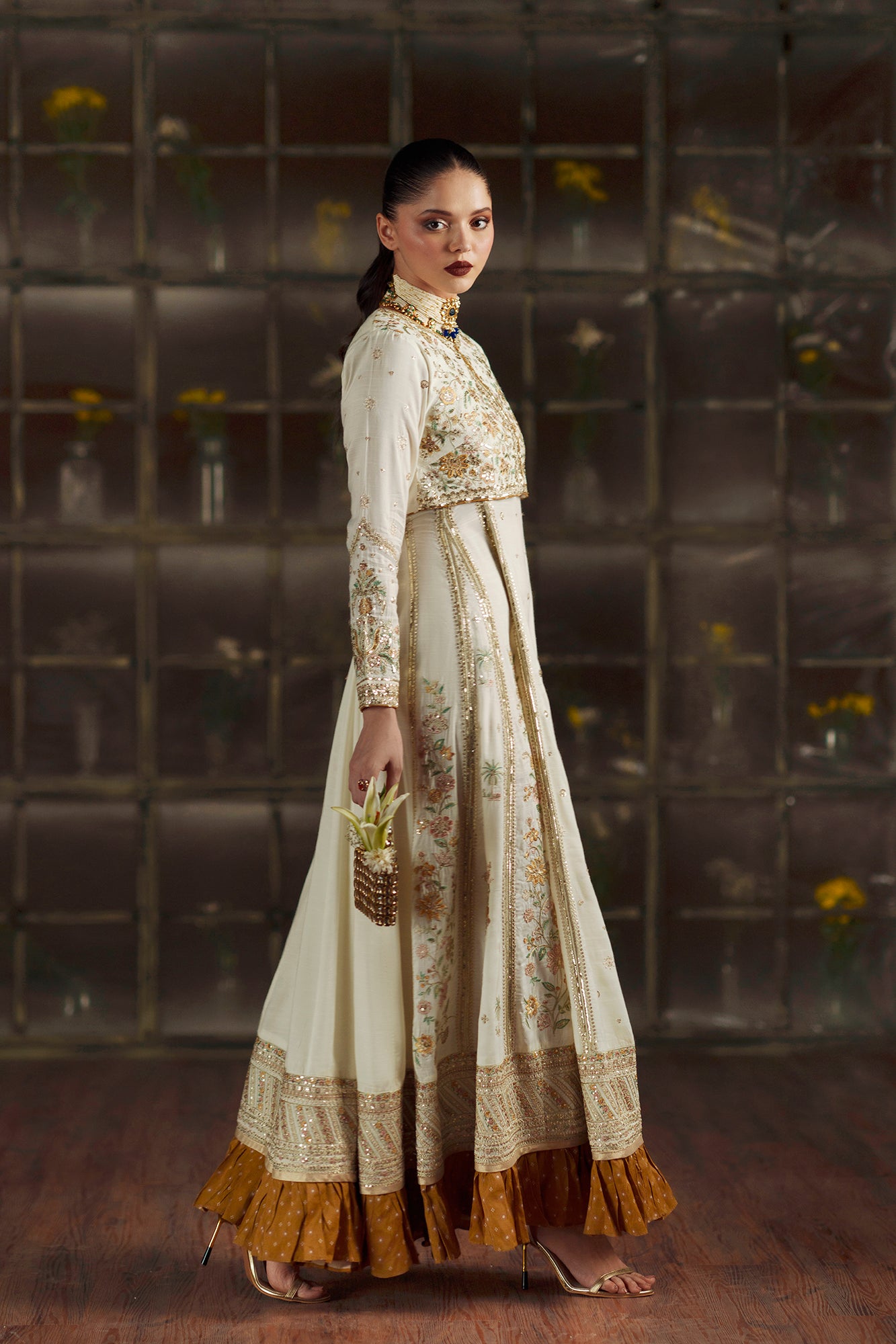 EMBROIDERED DRESS (E1121/104/005)