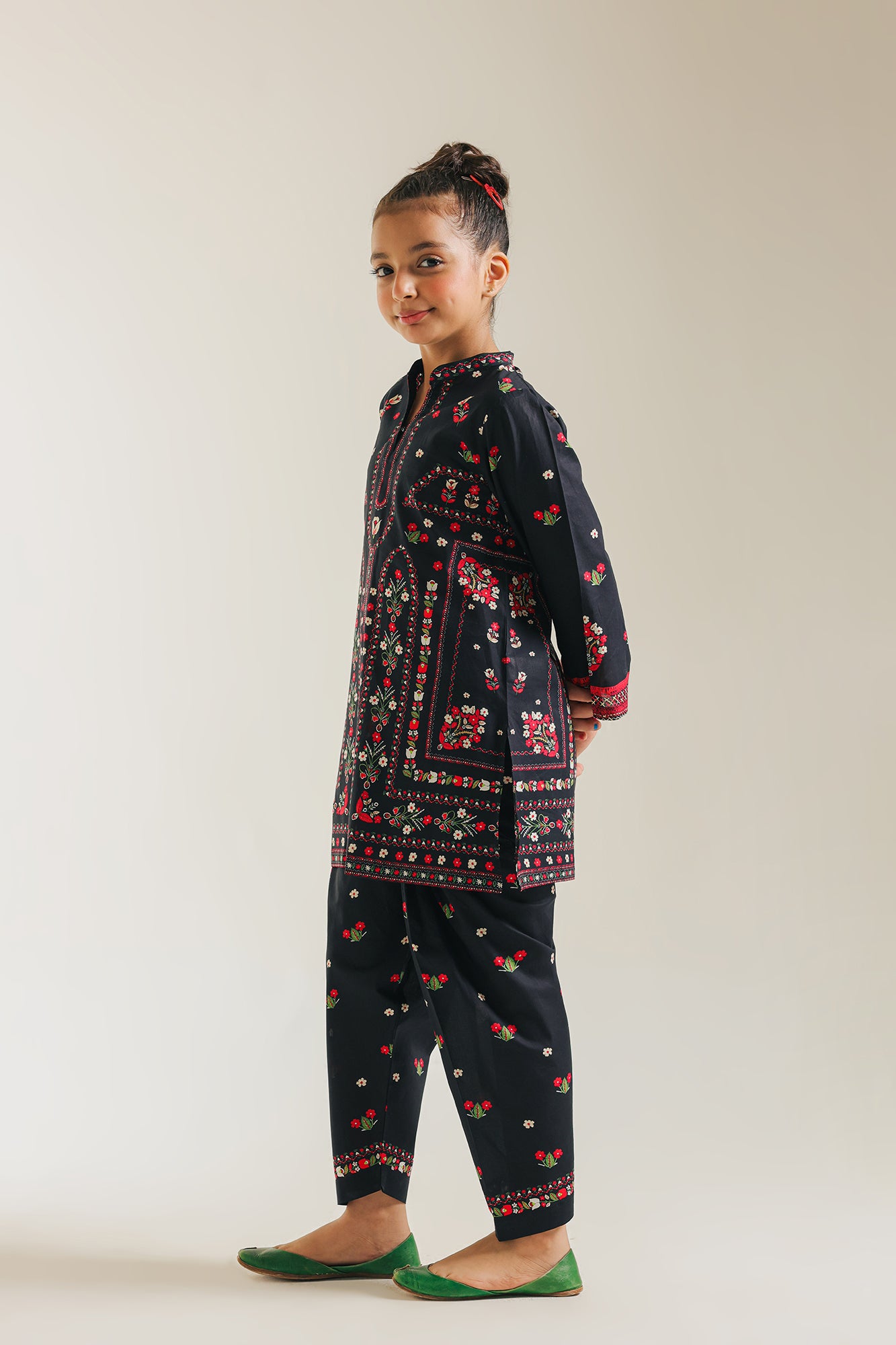 PRINTED  SUIT (E1169/402/901)